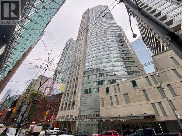 200 Victoria St #1215, Toronto 2