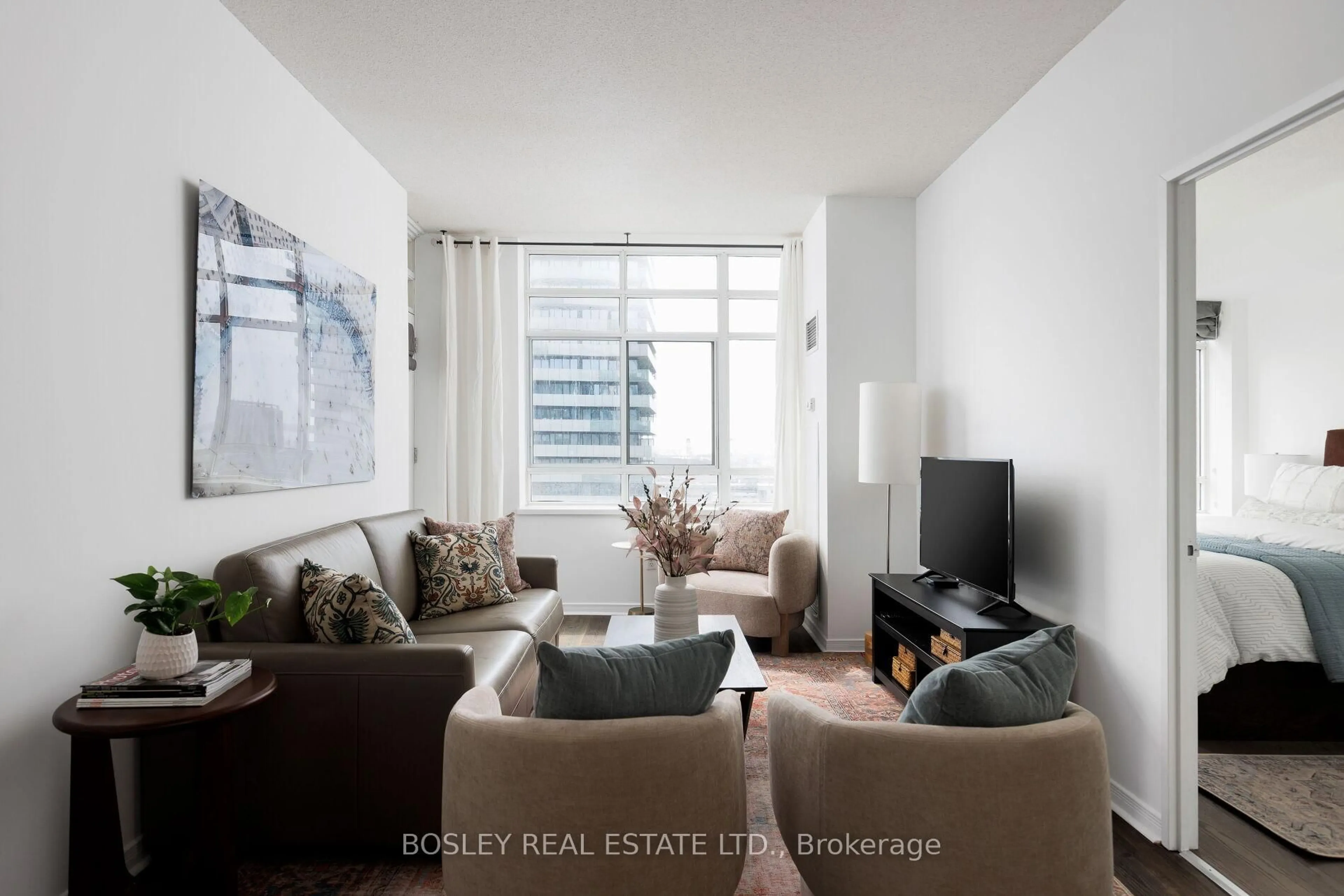 Living room with furniture, unknown for 80 Mill St #1002, Toronto Ontario M5A 4T3