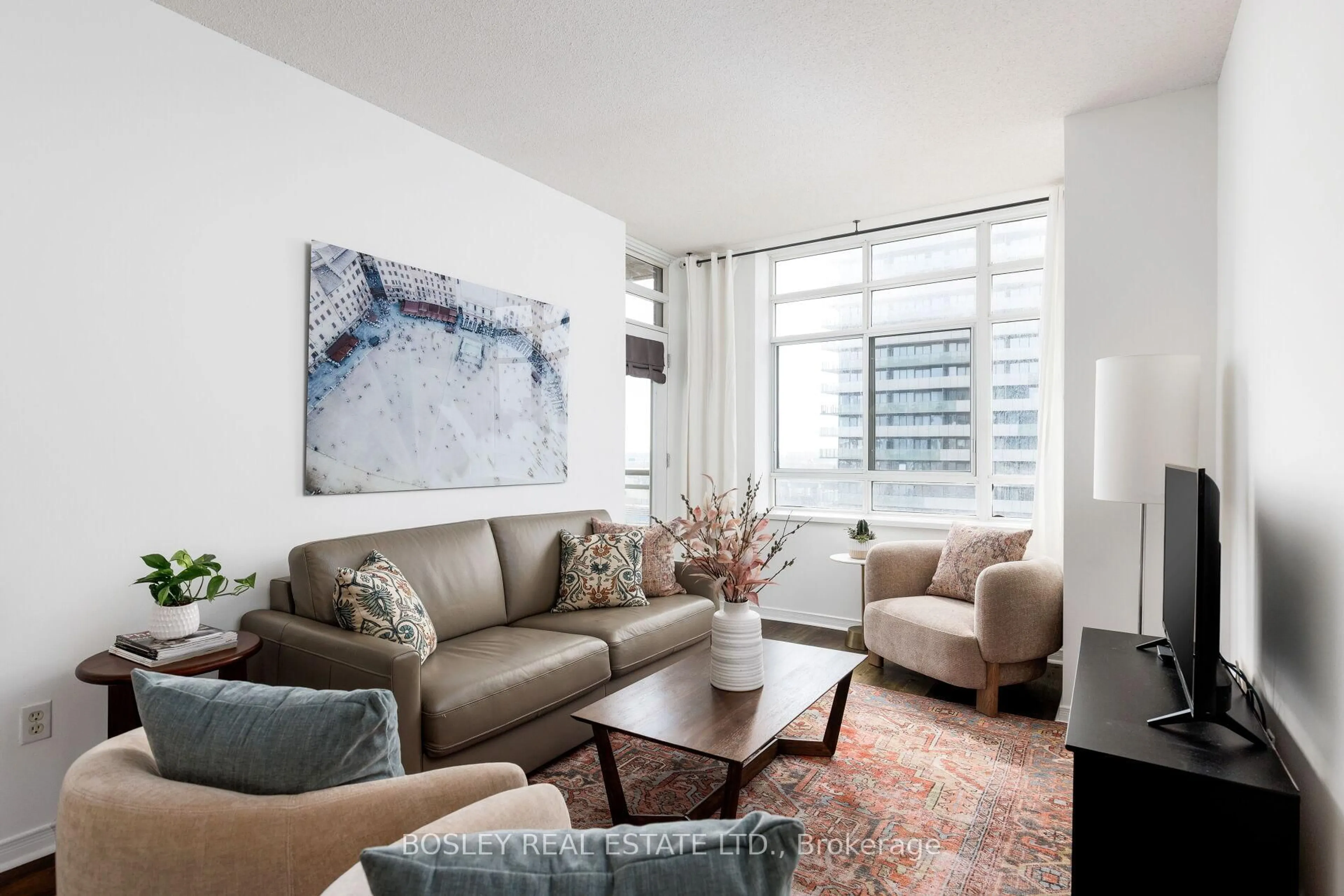 Living room with furniture, unknown for 80 Mill St #1002, Toronto Ontario M5A 4T3