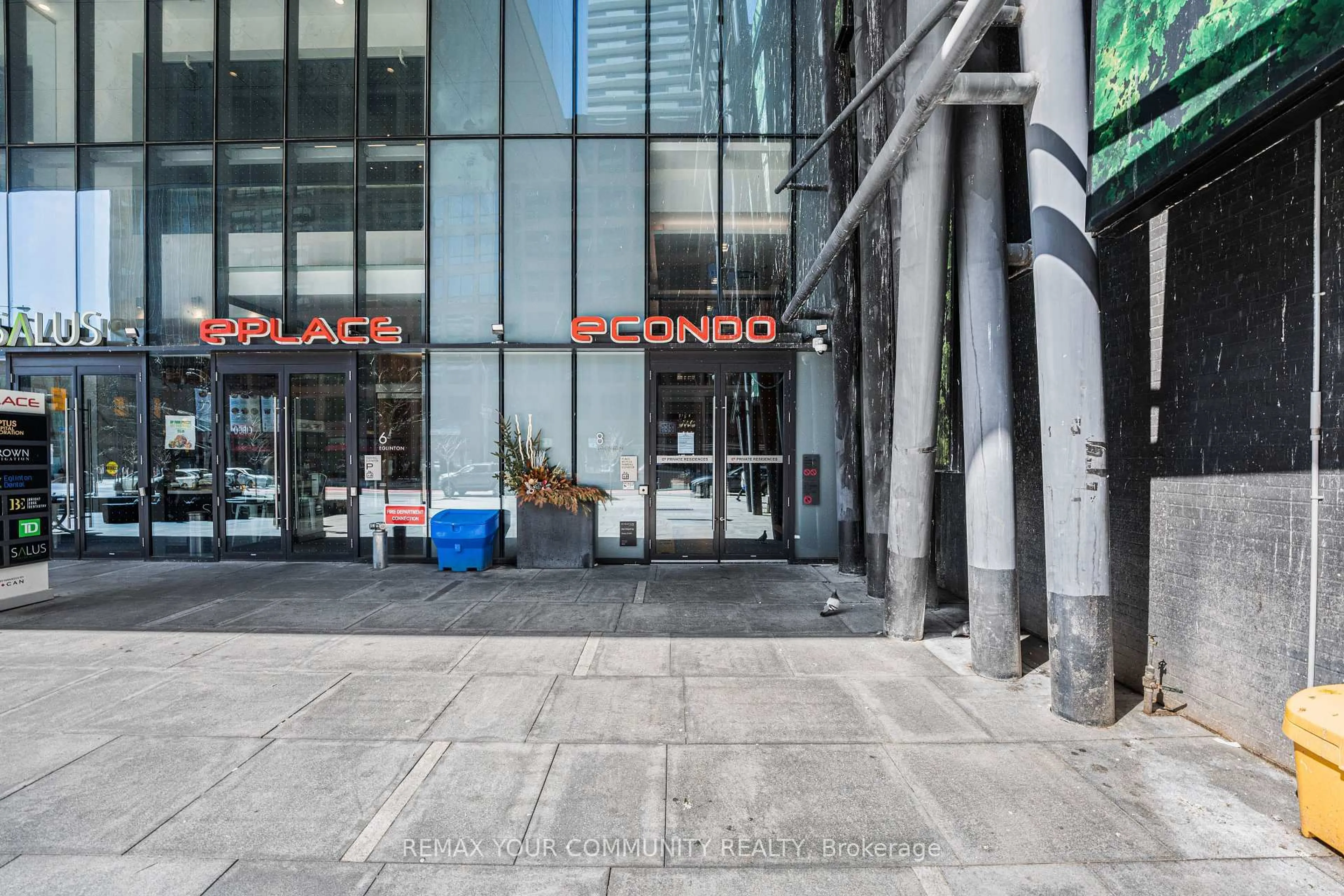 Patio, street for 8 Eglinton Ave #1108, Toronto Ontario M4P 1A6