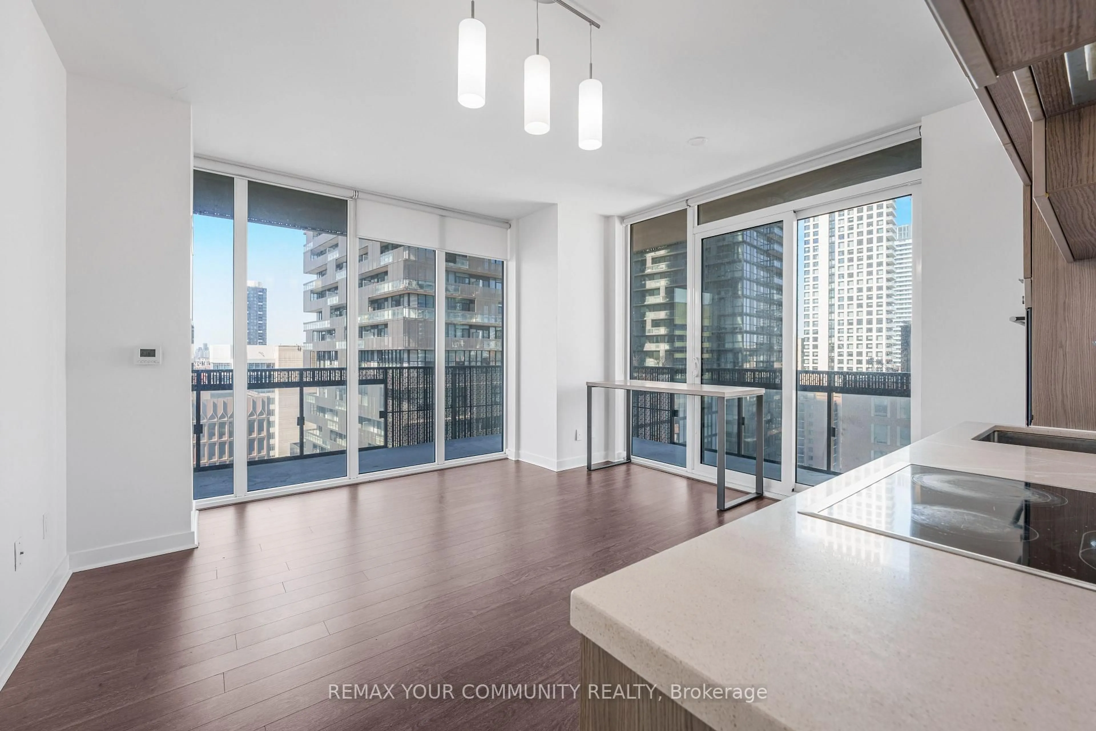 Unknown for 8 Eglinton Ave #1108, Toronto Ontario M4P 1A6