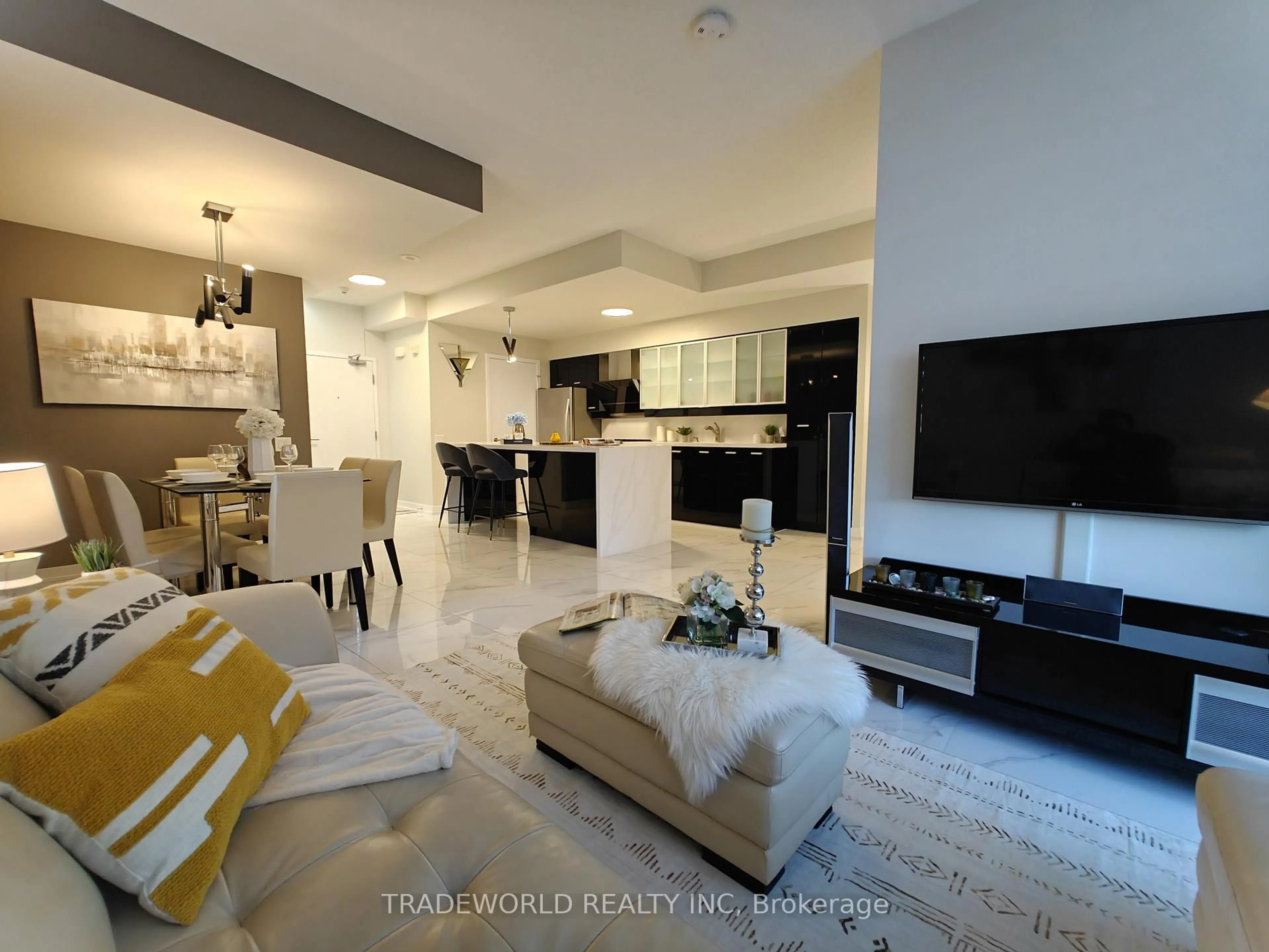 Unknown for 19 Singer Crt #Th10, Toronto Ontario M2K 0B2