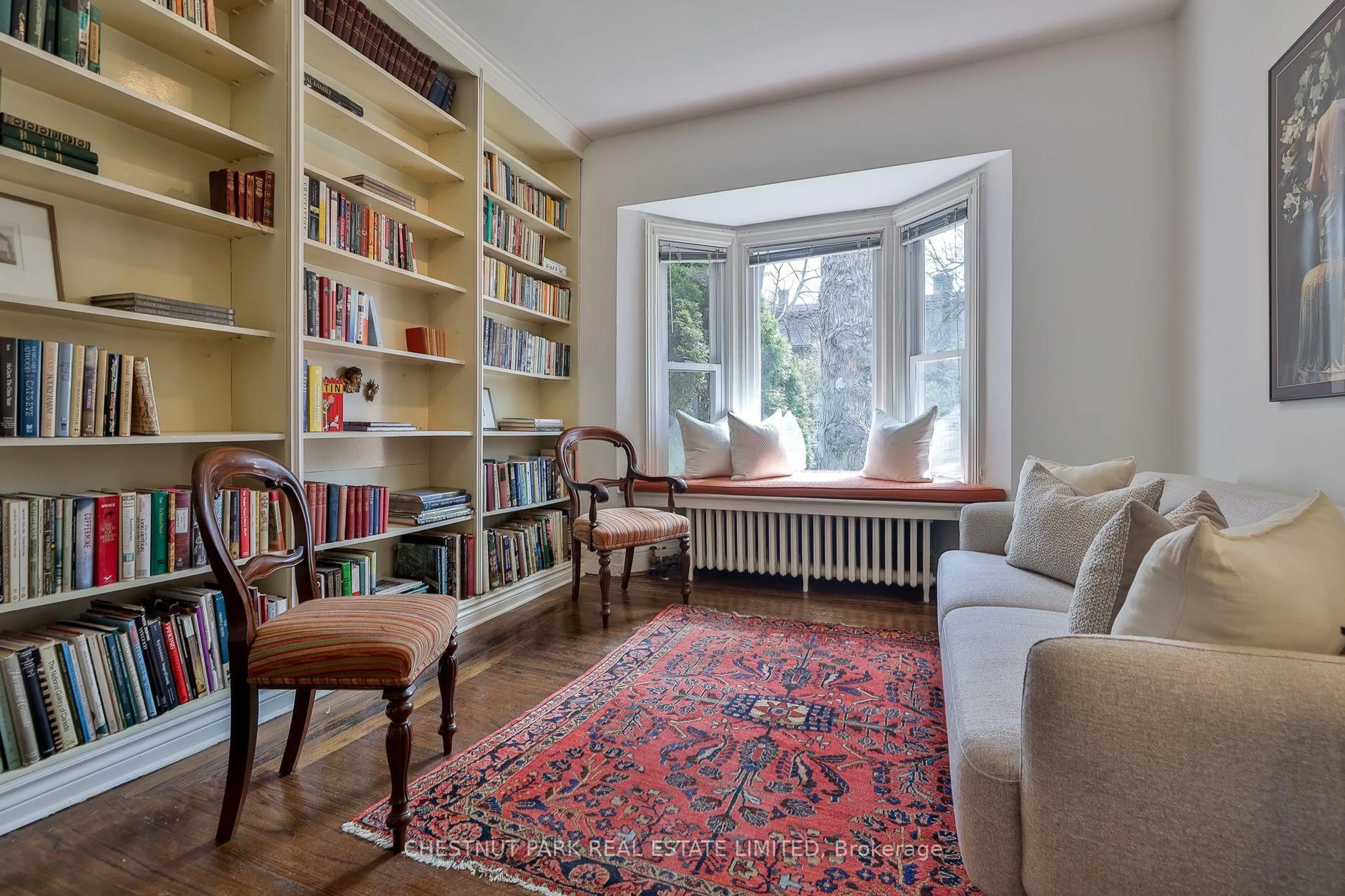 Living room with furniture, unknown for 94 Alcina Ave, Toronto Ontario M6G 2E8