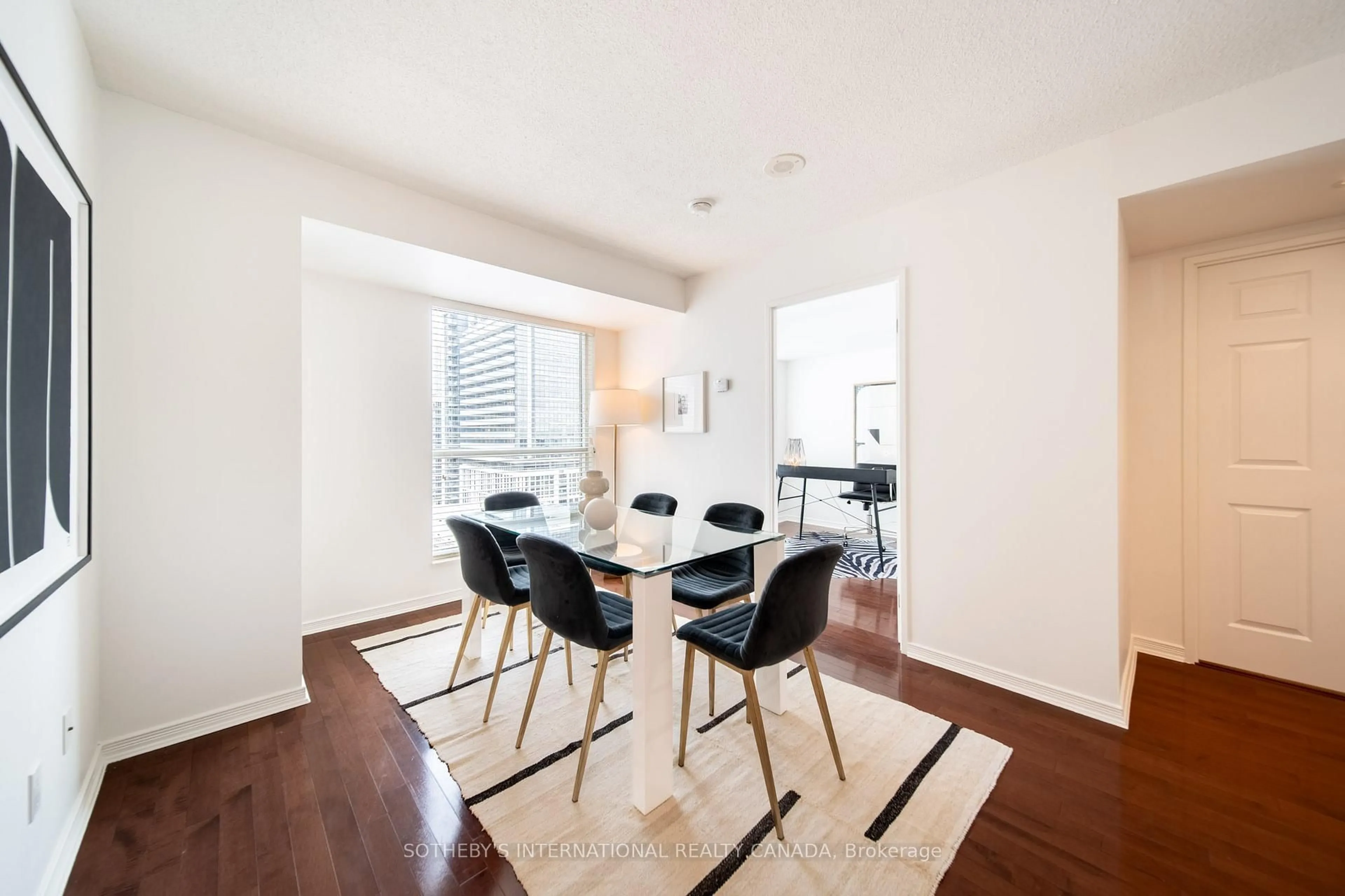 Dining room, wood/laminate floor for 230 King St #1105, Toronto Ontario M5A 1K5