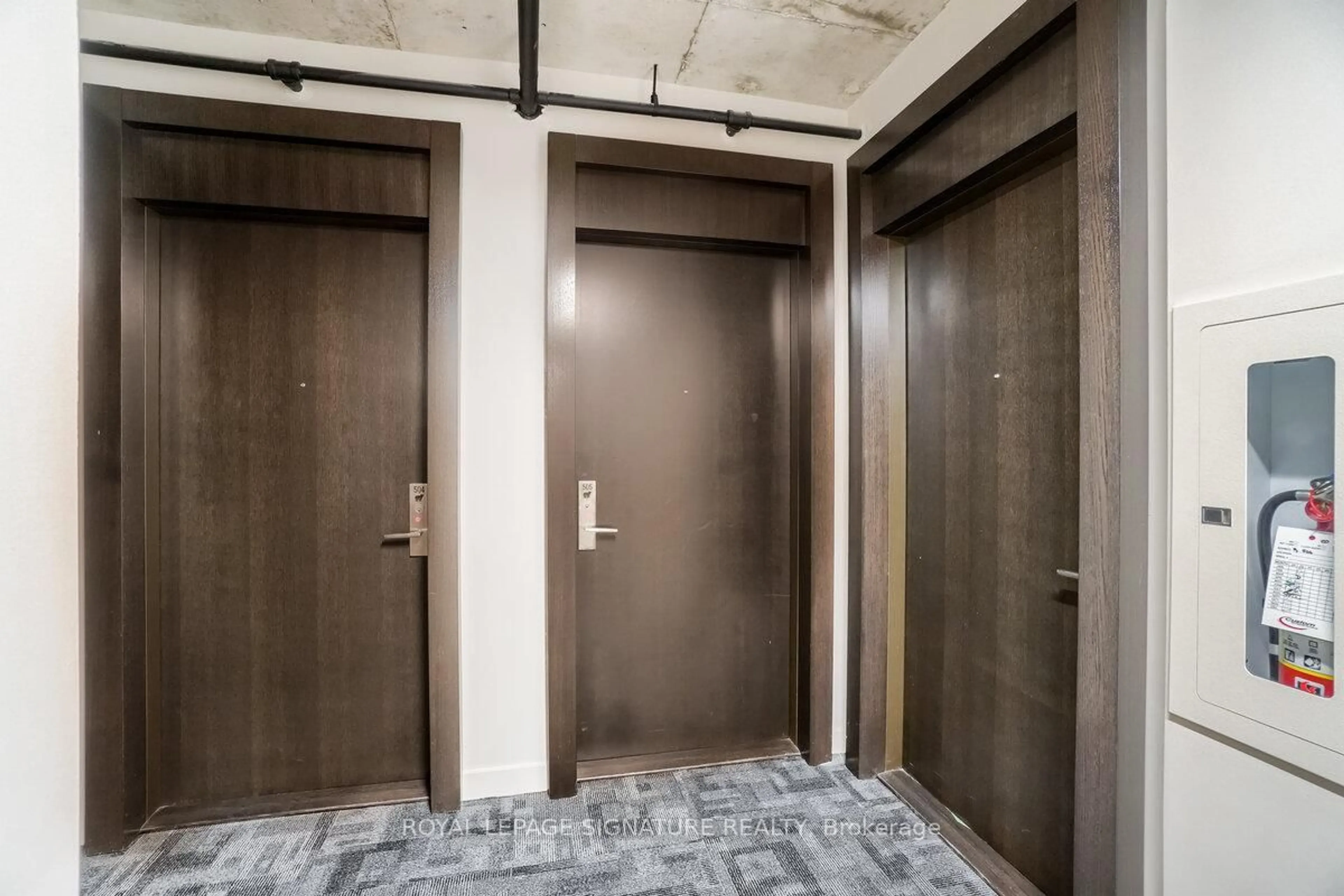 Indoor foyer for 55 Ontario St #505, Toronto Ontario M5A 0T8