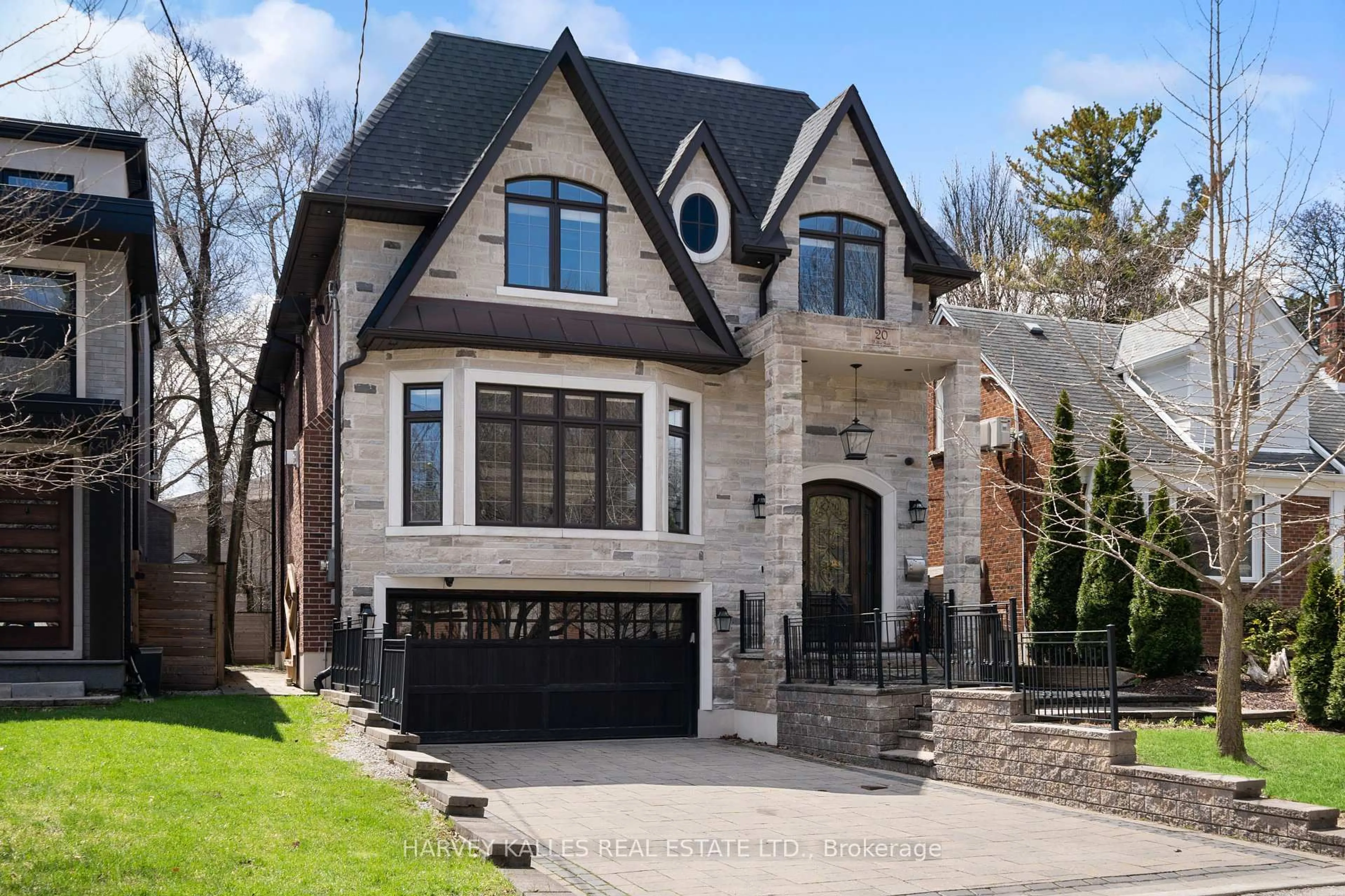 Home with brick exterior material, street for 20 Walker Rd, Toronto Ontario M2N 2K3