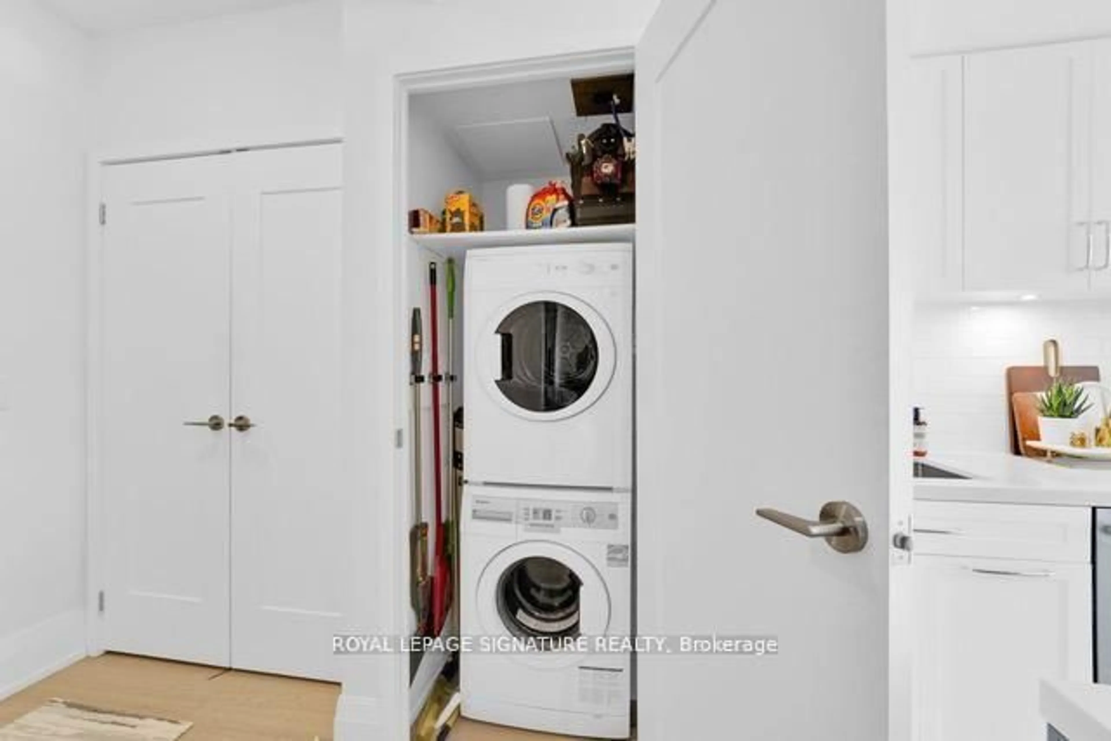 Laundry room for 25 Malcolm Rd #408, Toronto Ontario M4G 0C1