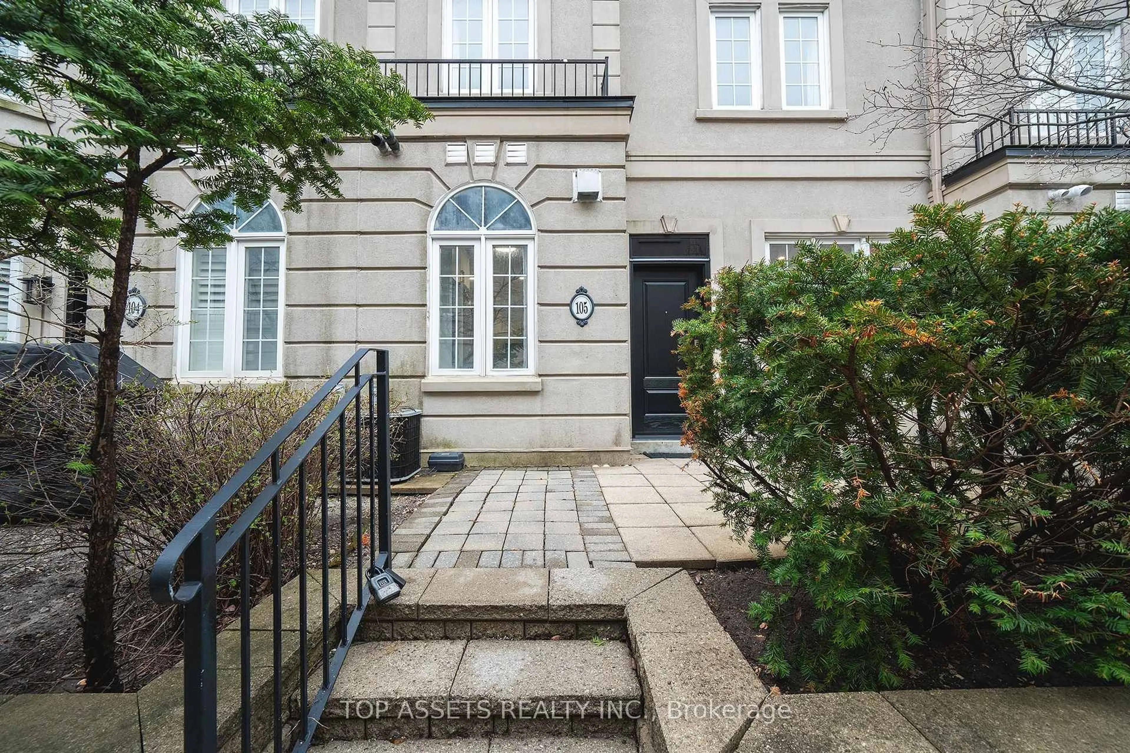 Unknown for 11 Everson Dr #105, Toronto Ontario M2N 7B9