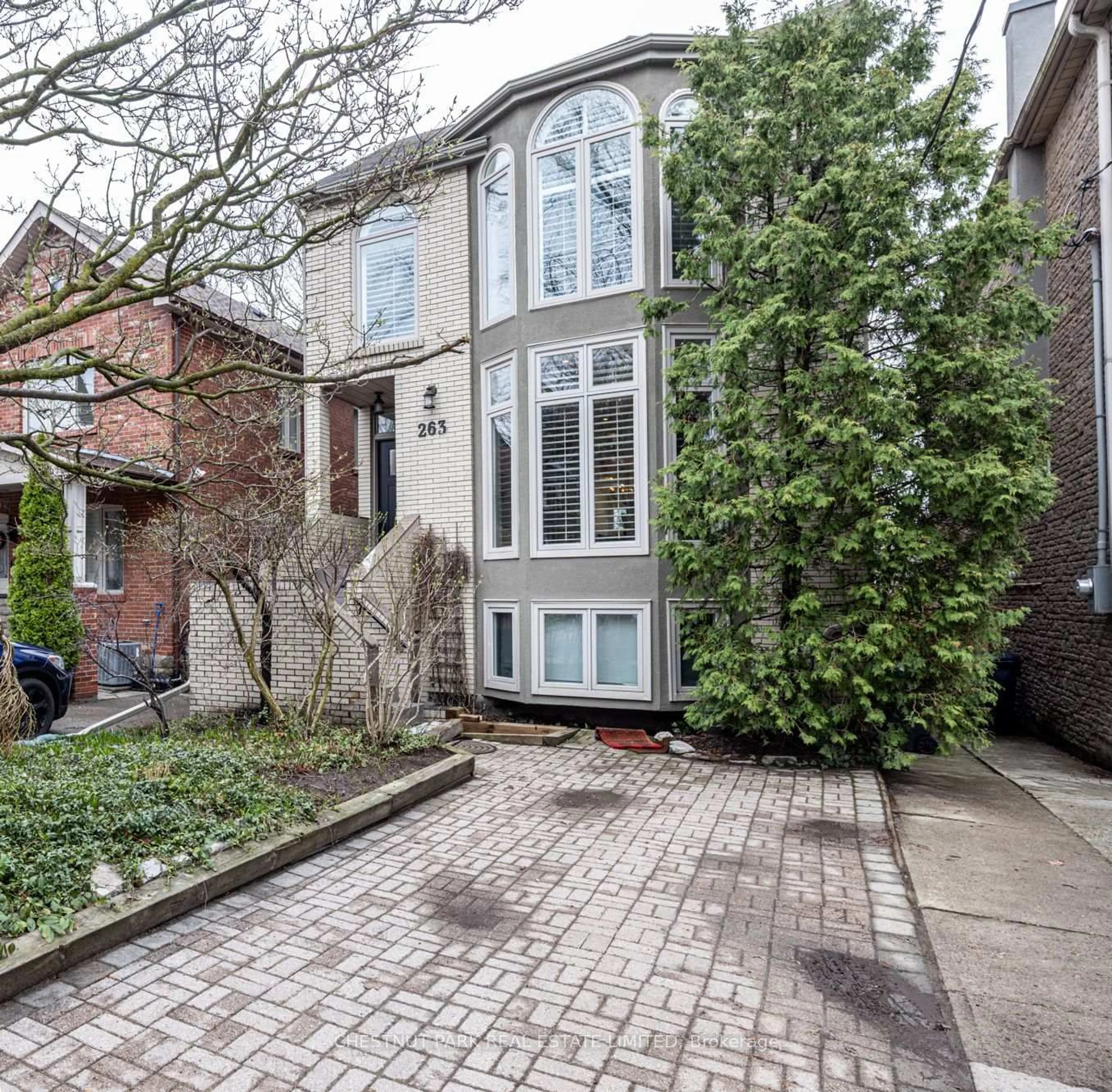 Home with brick exterior material, street for 263 Erskine Ave, Toronto Ontario M4P 1Z6