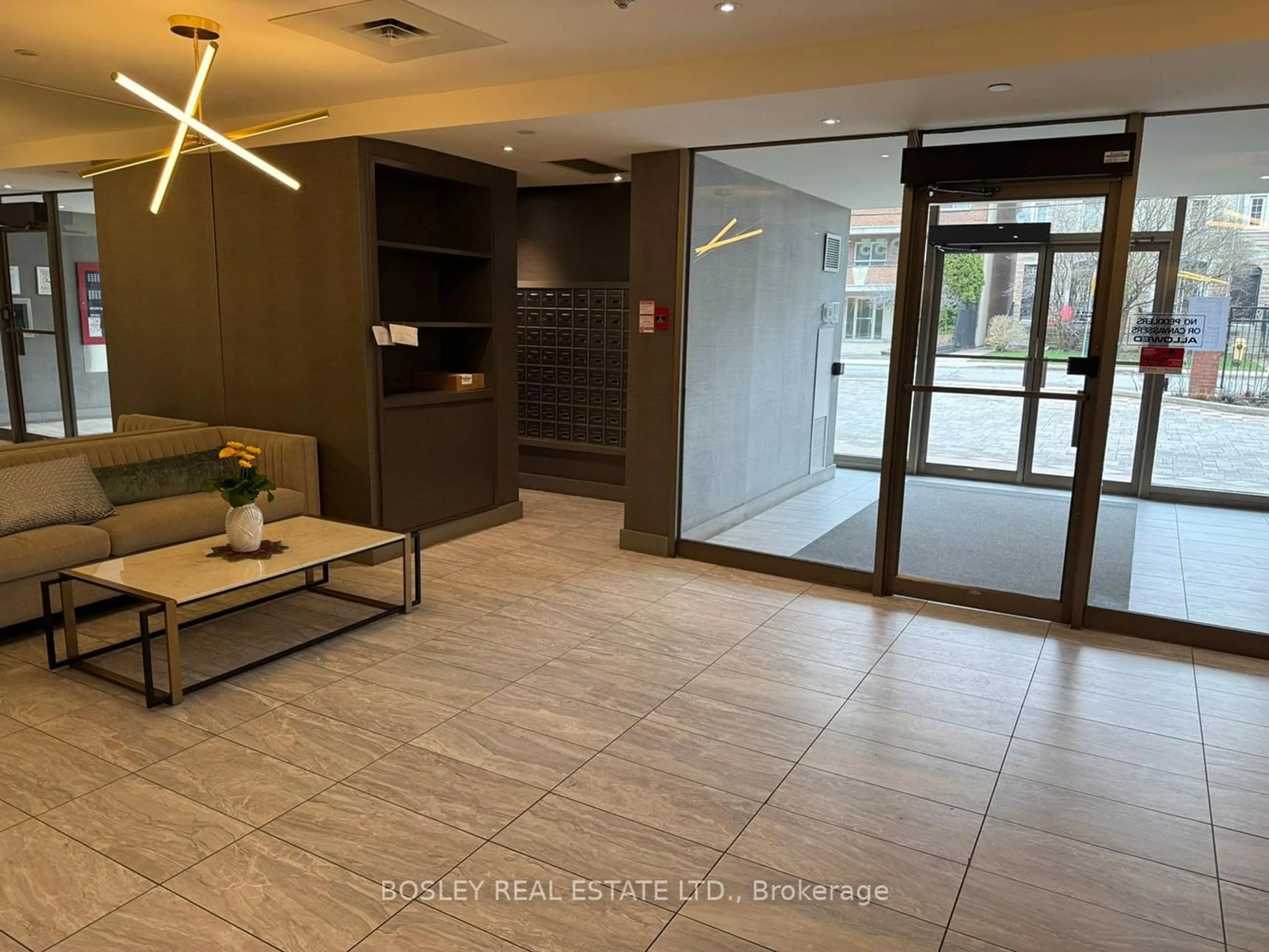 Unknown for 955 Millwood Rd #513, Toronto Ontario M4G 4E3