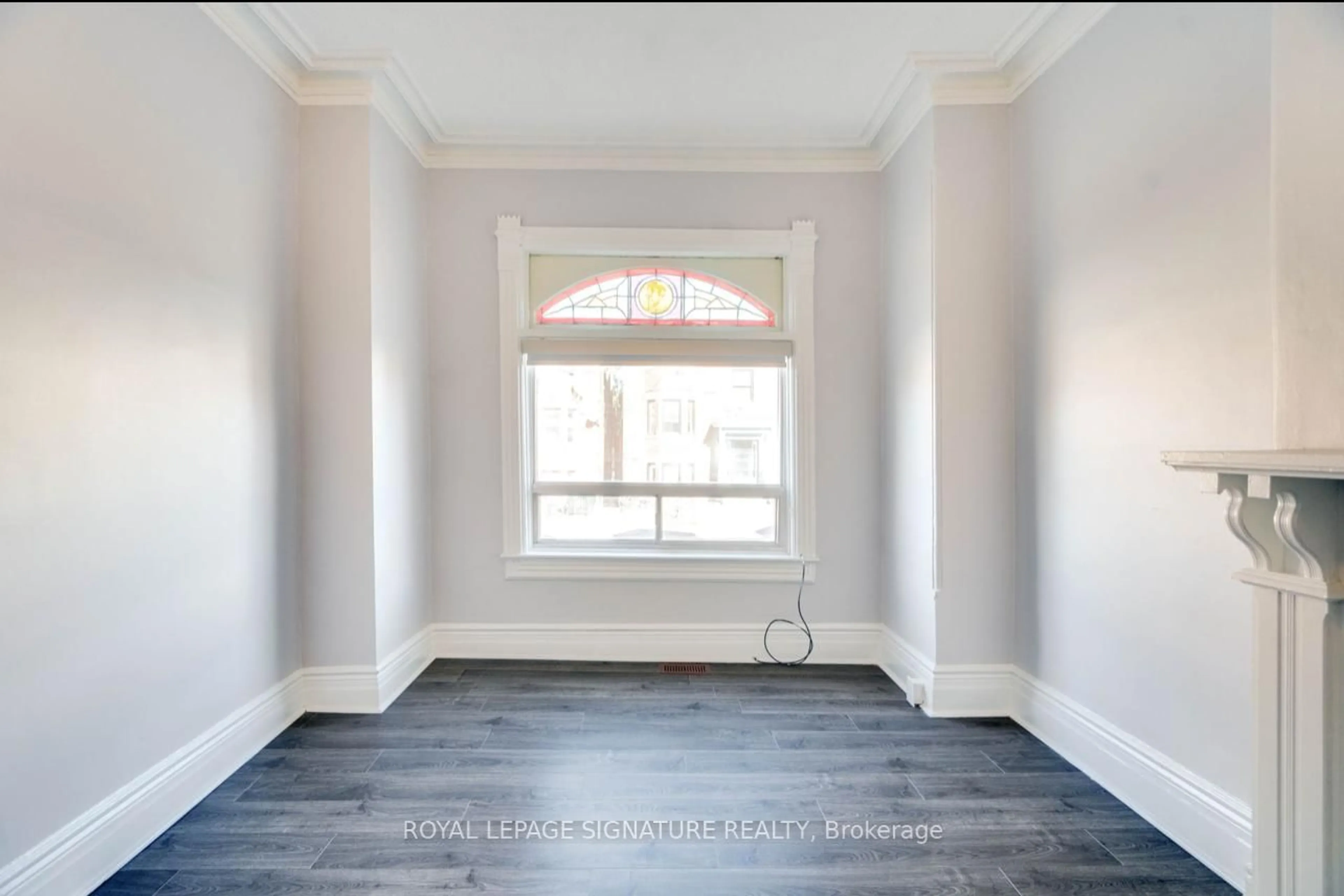 A pic of a room for 288 Ossington Ave, Toronto Ontario M6J 3A3