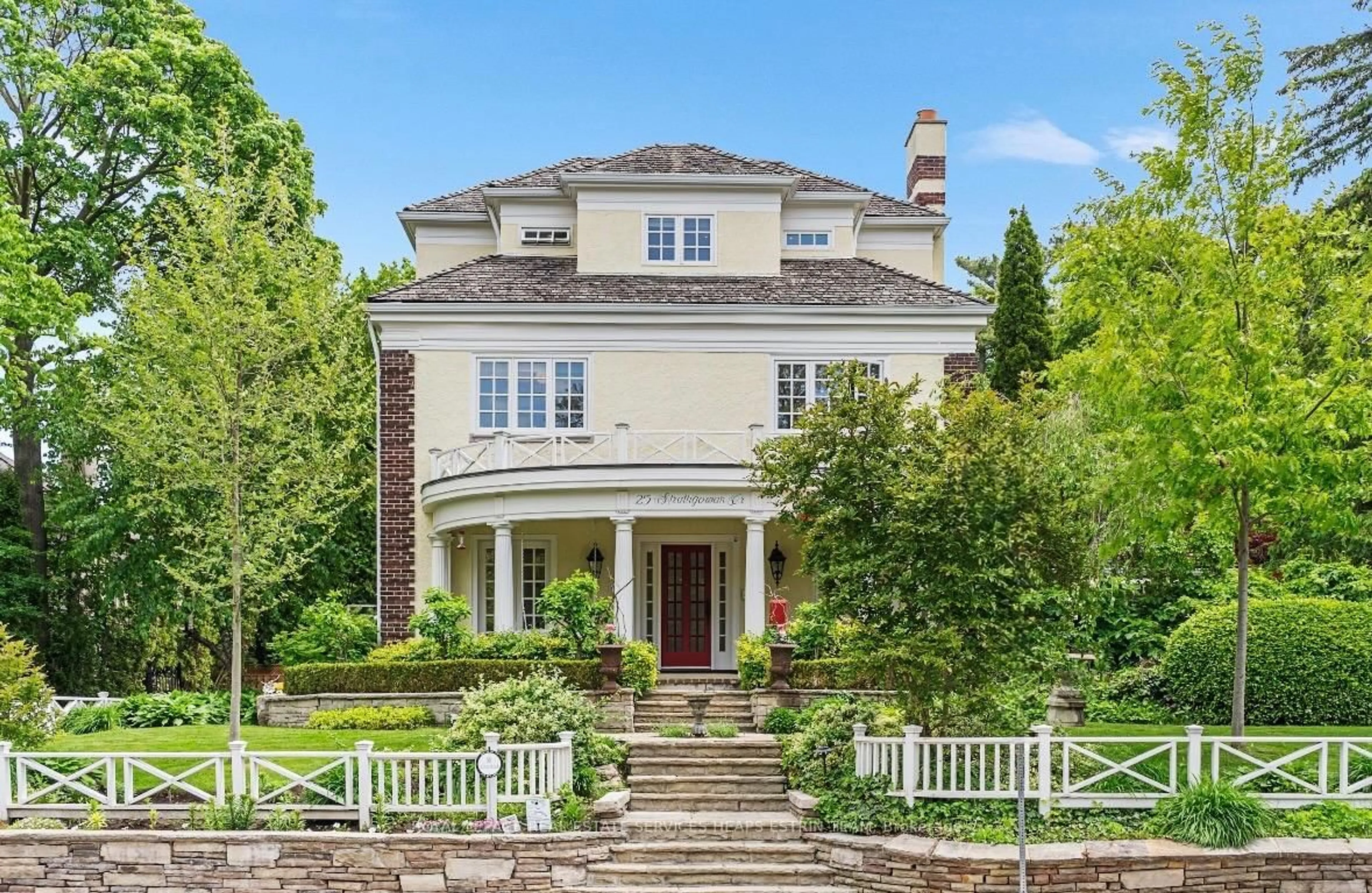 Home with brick exterior material, street for 25 Strathgowan Cres, Toronto Ontario M4N 2Z6