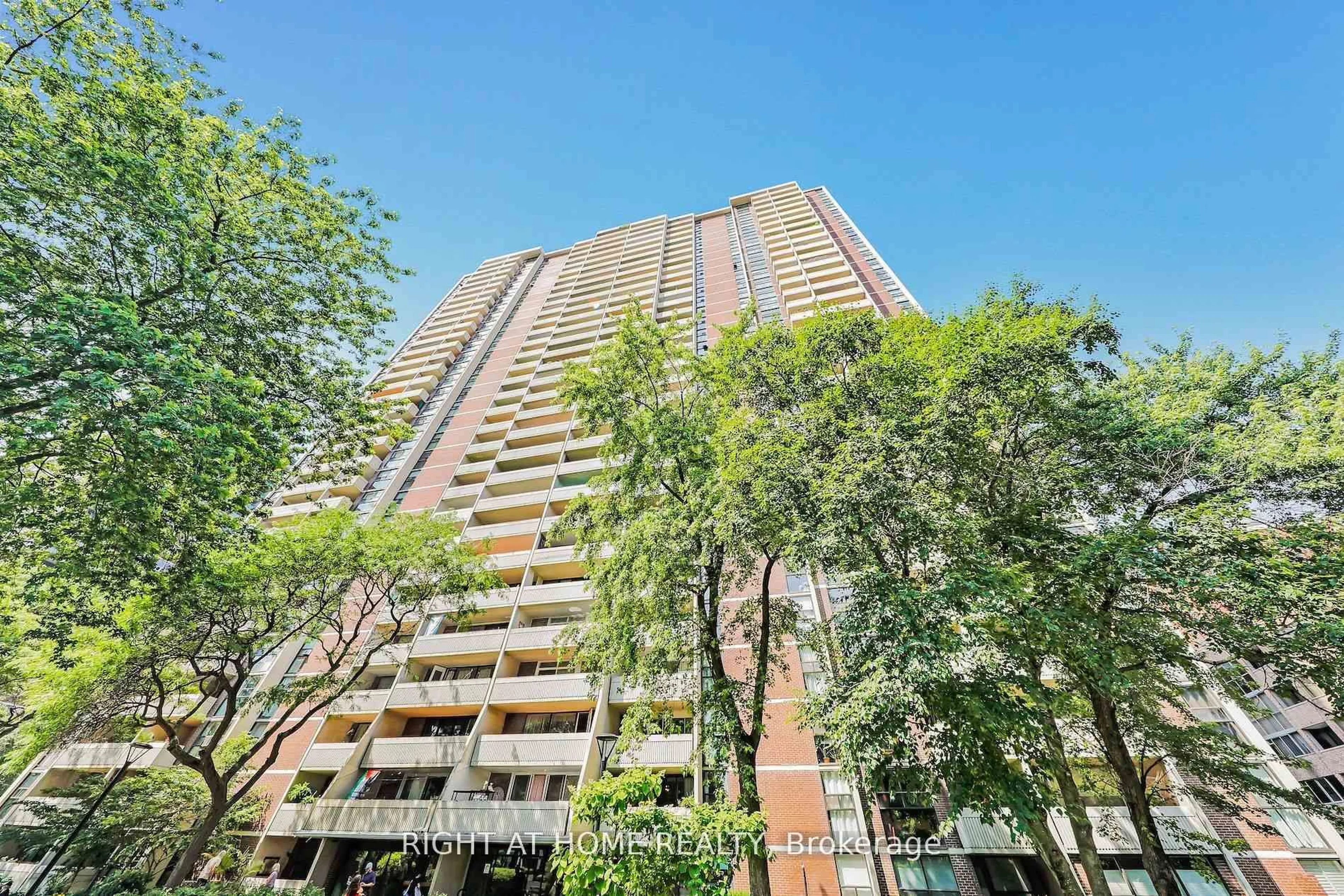 Unknown for 40 Homewood Ave #908, Toronto Ontario M4Y 2K2