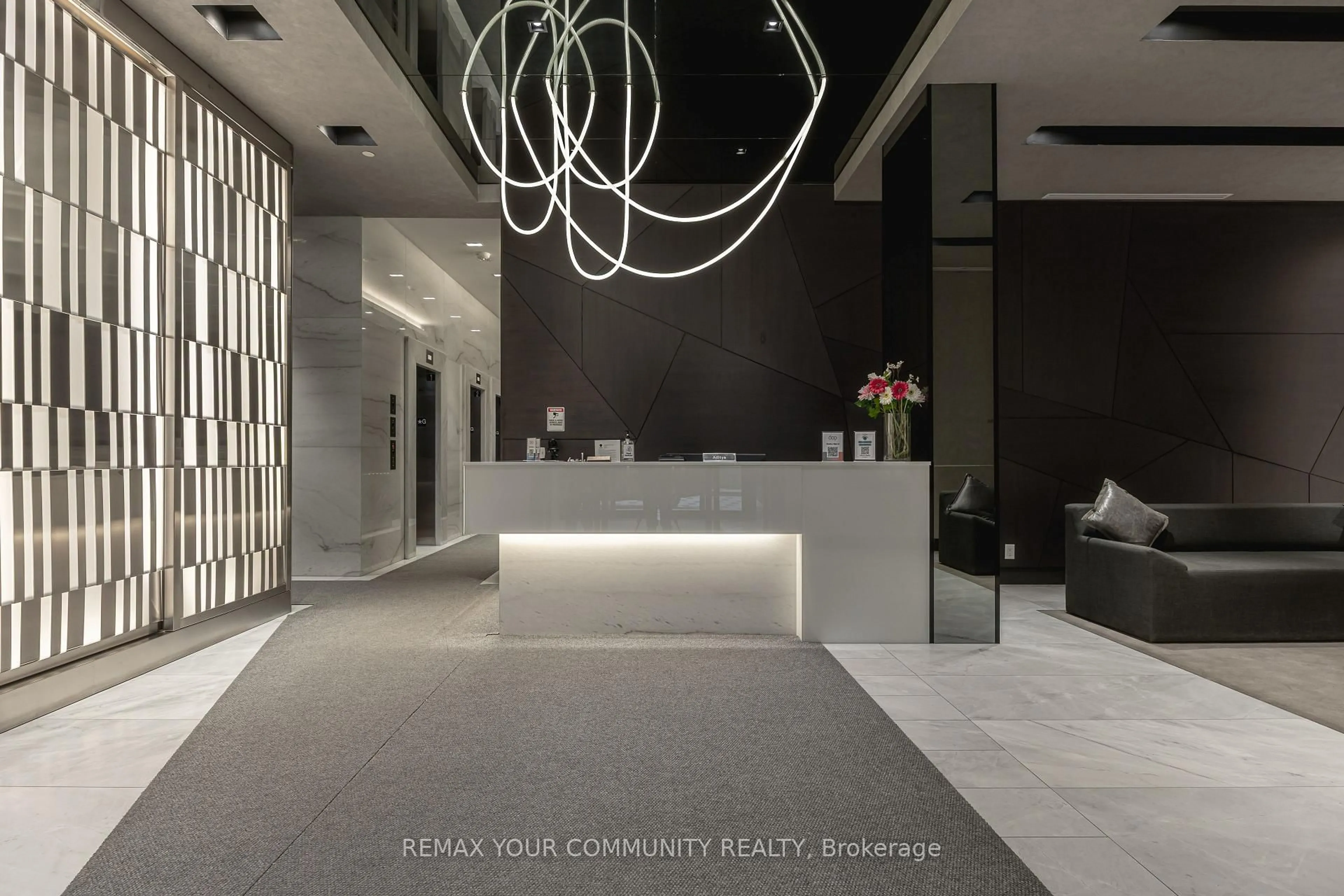 Lobby for 609 Avenue Rd #201, Toronto Ontario M4V 0B1