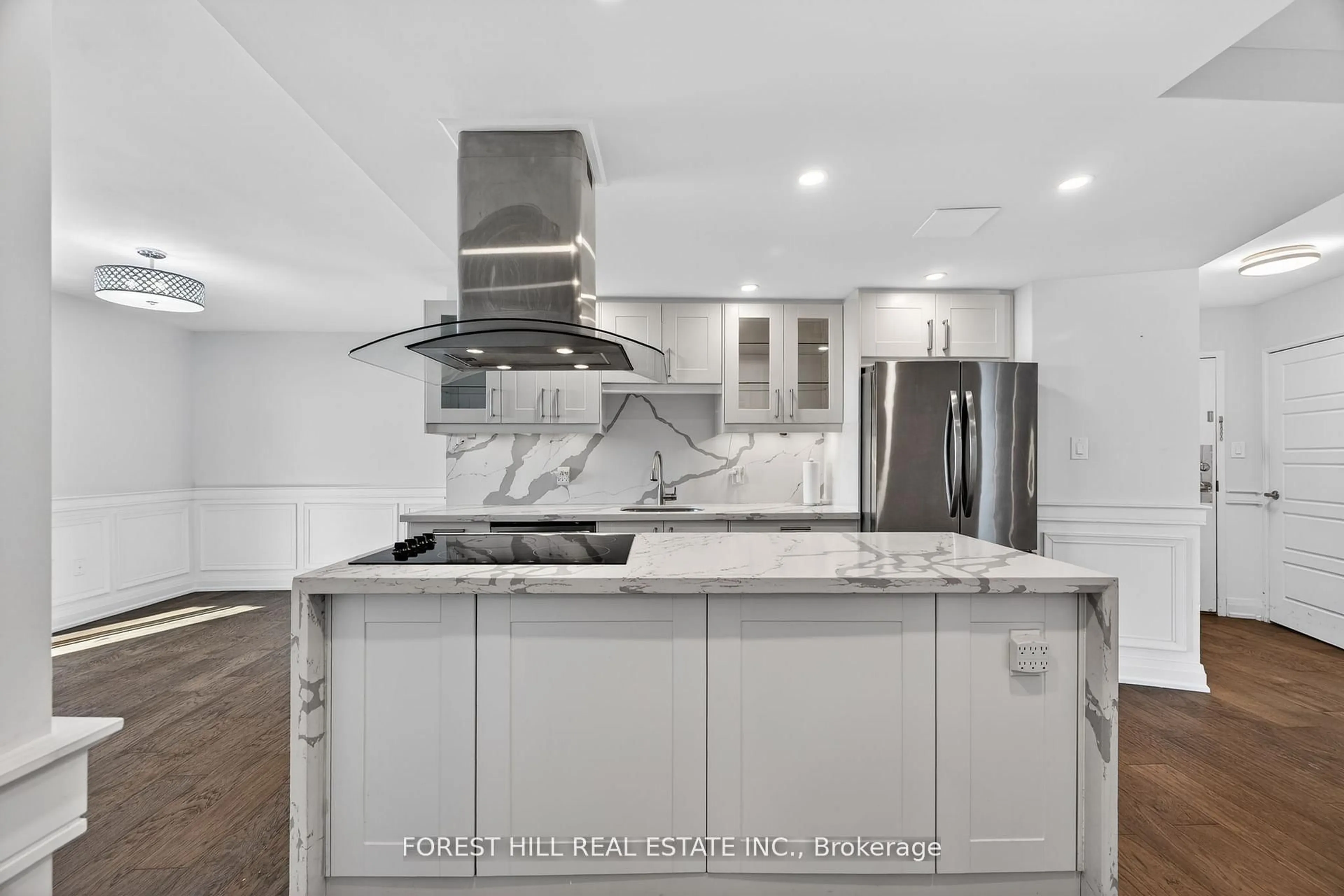 Contemporary kitchen, ceramic/tile floor for 1201 Steeles Ave #1002, Toronto Ontario M2R 3K1