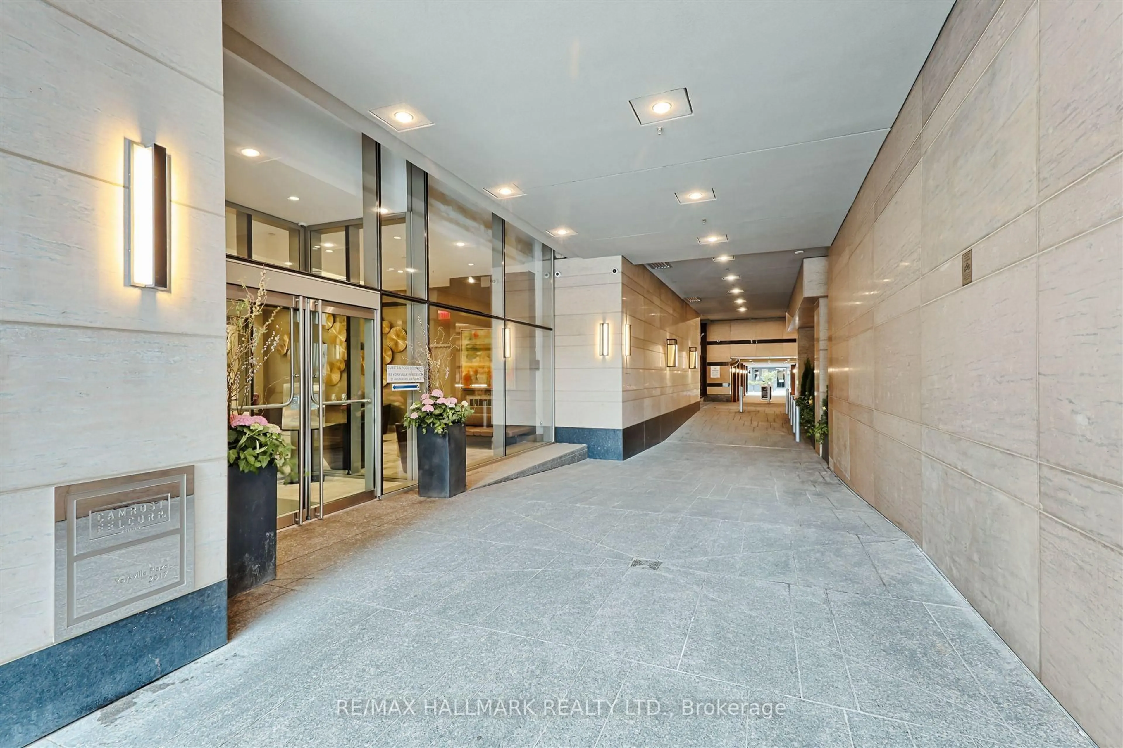 Indoor foyer for 155 Yorkville Ave #1412, Toronto Ontario M5R 0B4