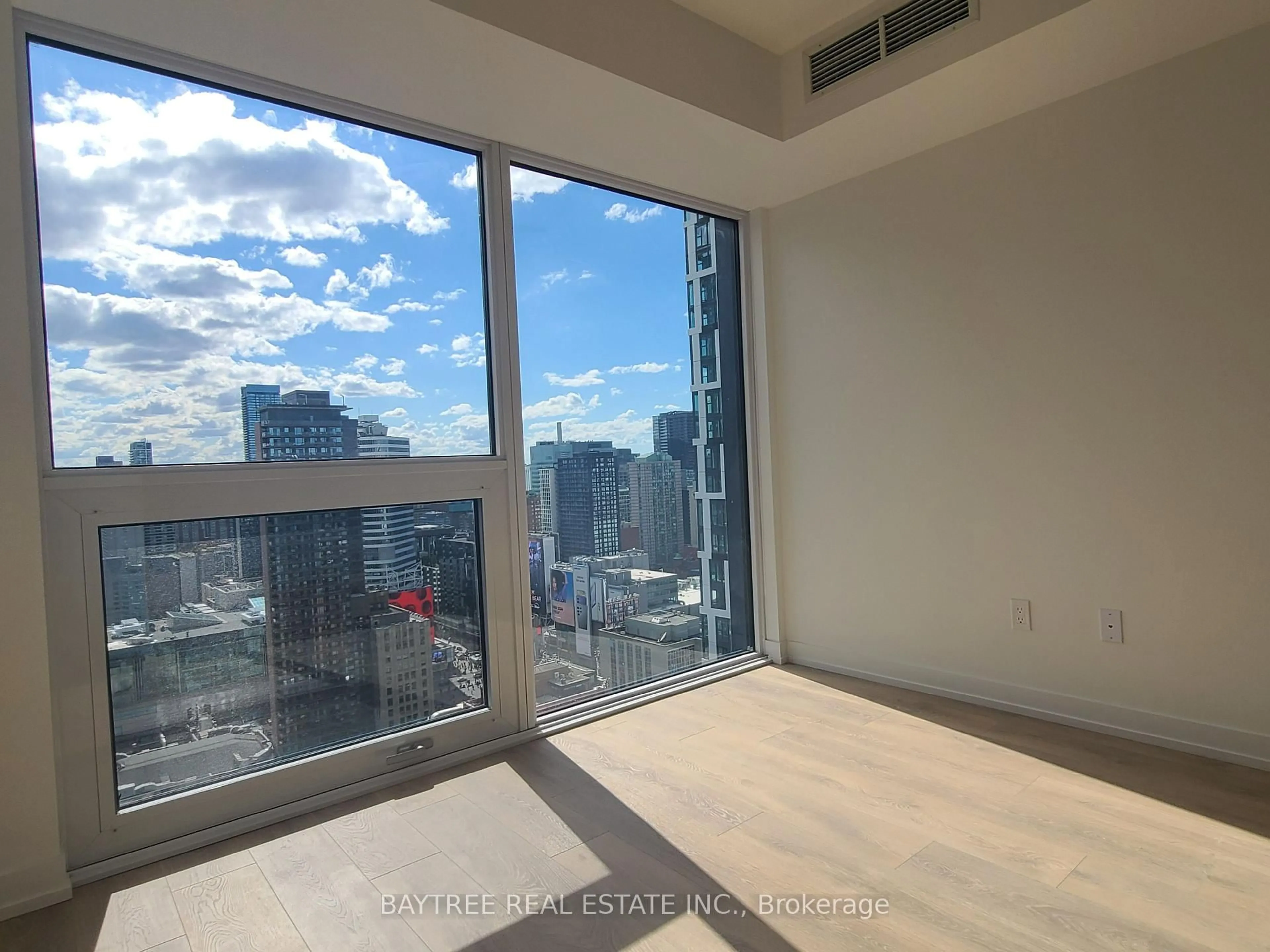A pic of a room for 82 Dalhousie St #2309, Toronto Ontario M5B 0C5