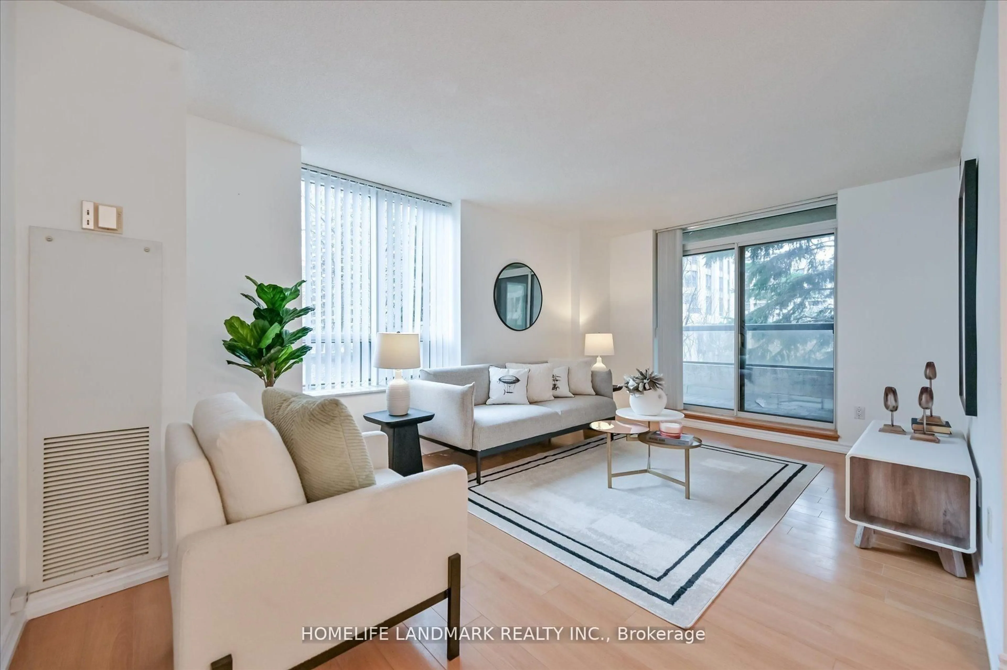 Living room with furniture, unknown for 18 Sommerset Way #206, Toronto Ontario M2N 6X5