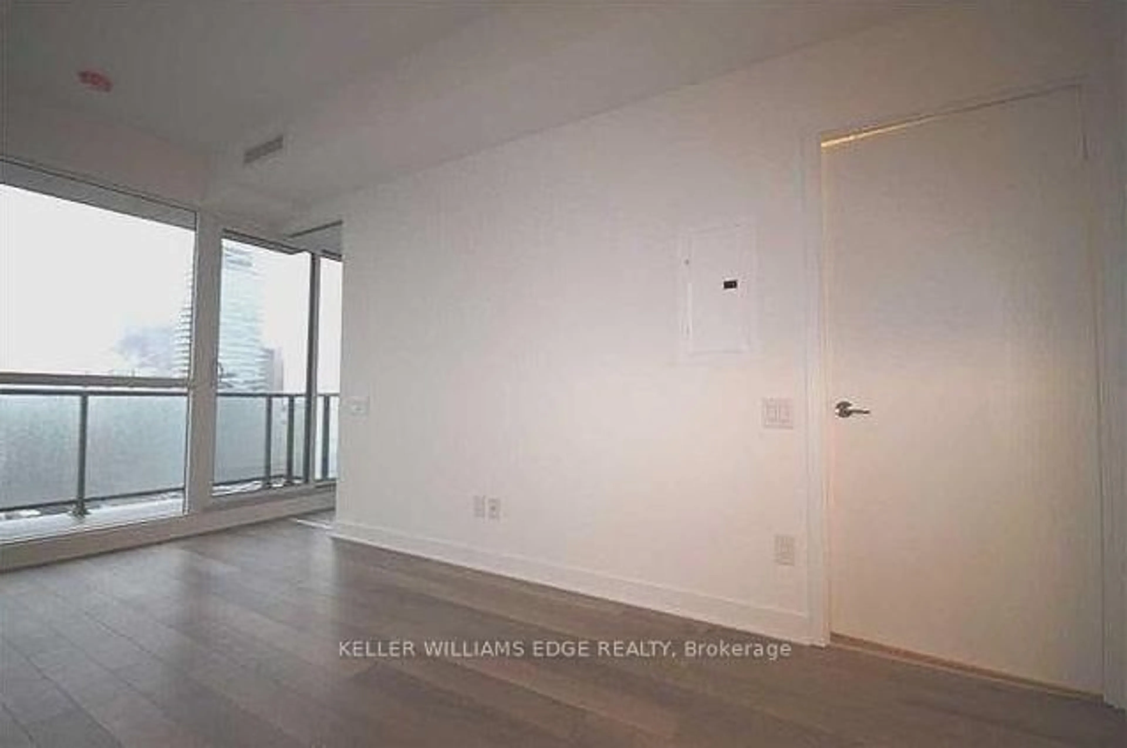 A pic of a room for 290 Adelaide St #2709, Toronto Ontario M5V 0P3