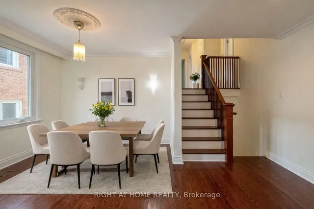 15 Foursome Cres, Toronto 4