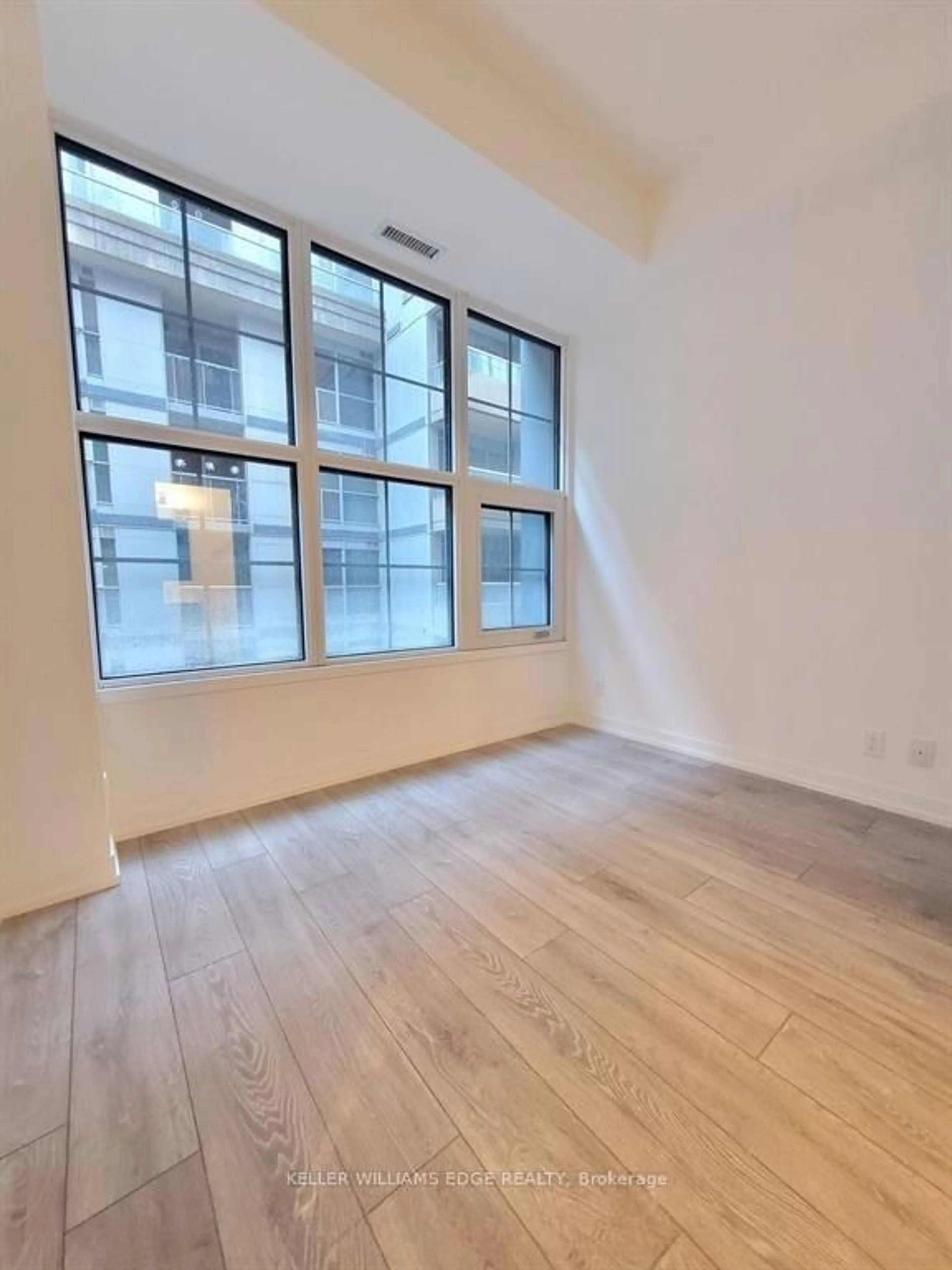 A pic of a room for 55 Mercer St #601, Toronto Ontario M5V 3W2