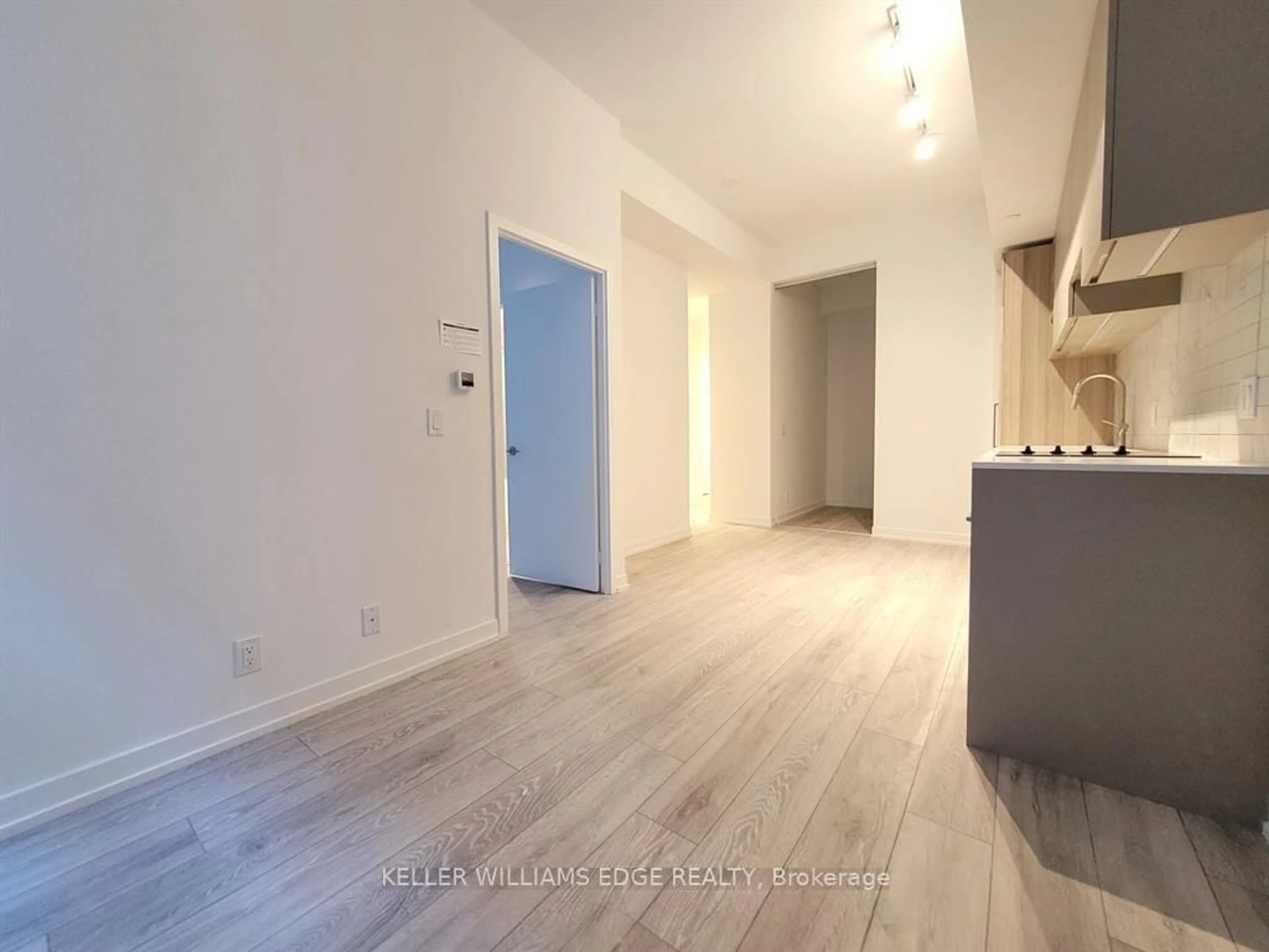 A pic of a room for 55 Mercer St #601, Toronto Ontario M5V 3W2