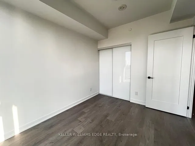 5 Defries St #3010, Toronto 4