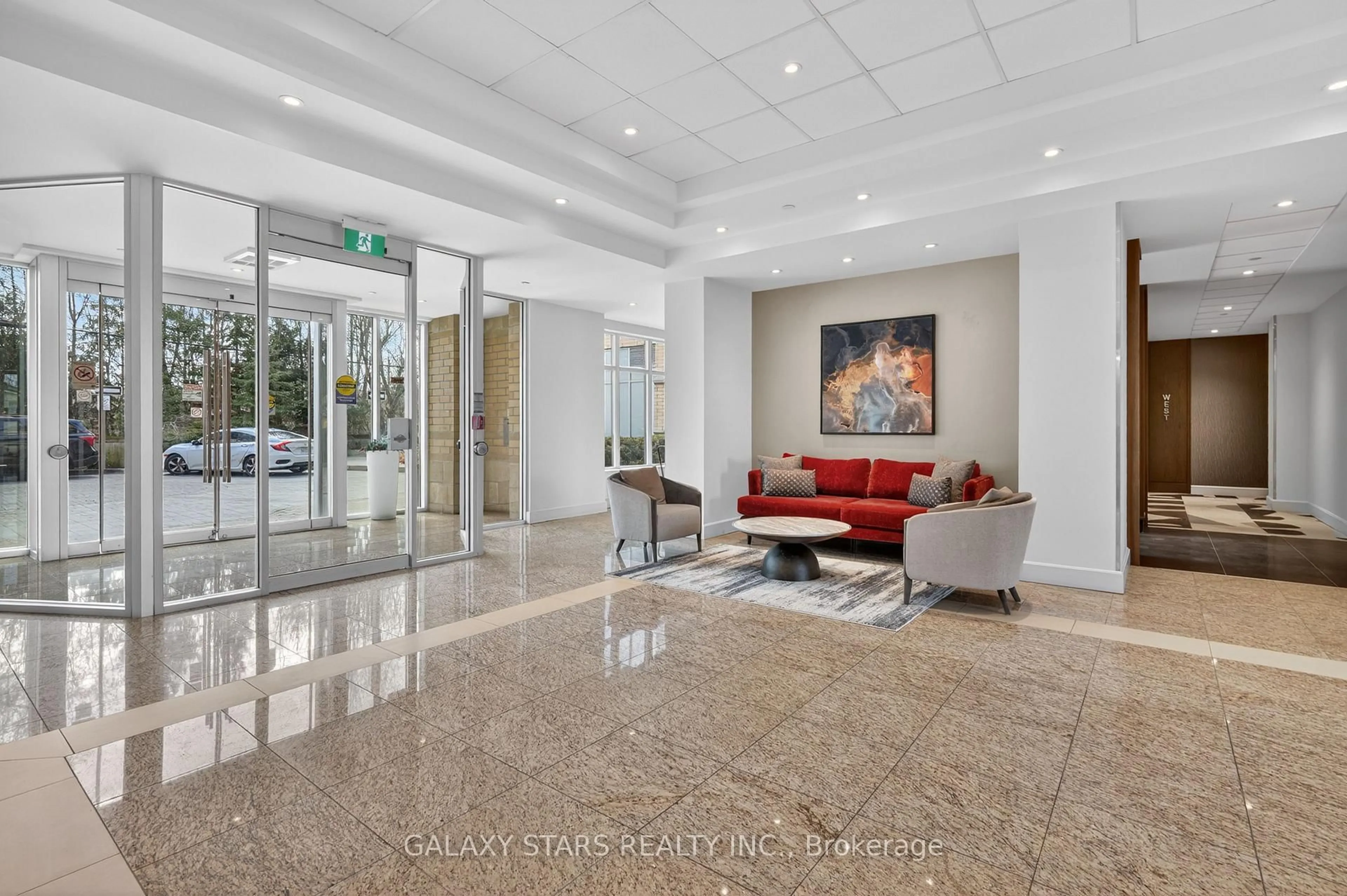 Lobby for 701 Sheppard Ave #323, Toronto Ontario M3H 0B2