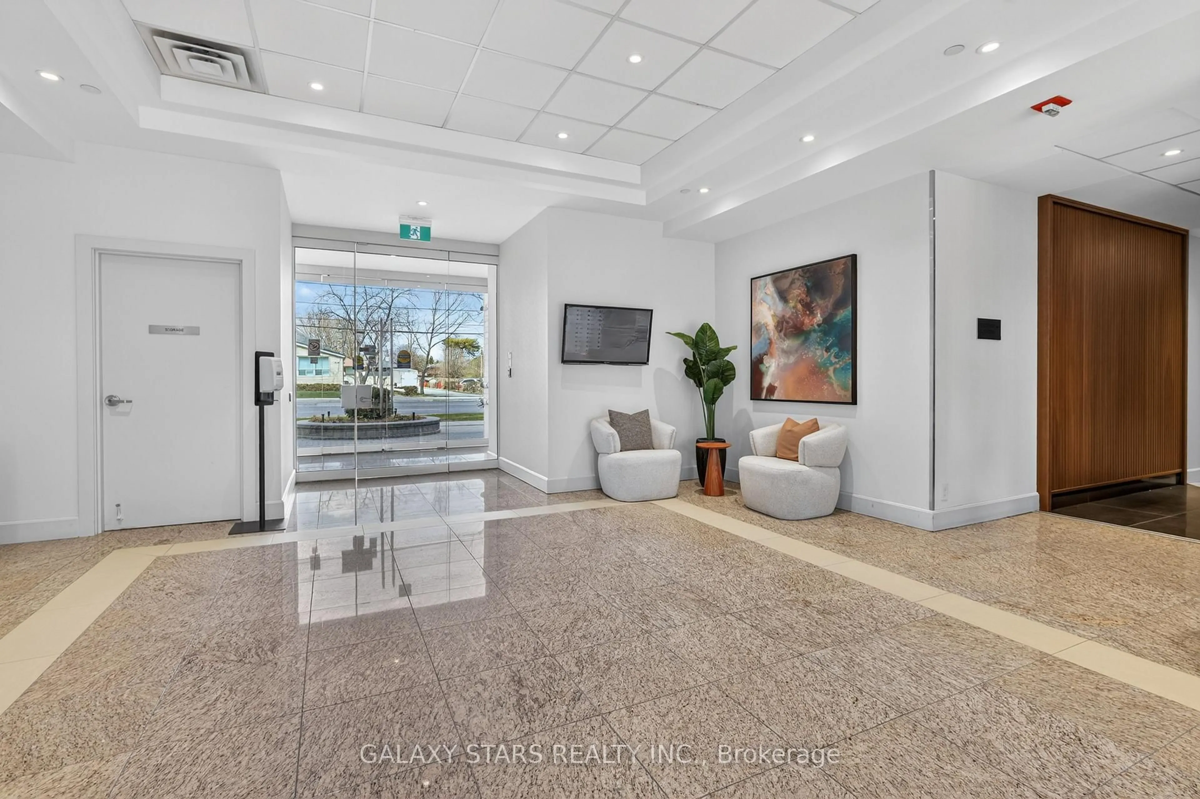 Unknown for 701 Sheppard Ave #323, Toronto Ontario M3H 0B2