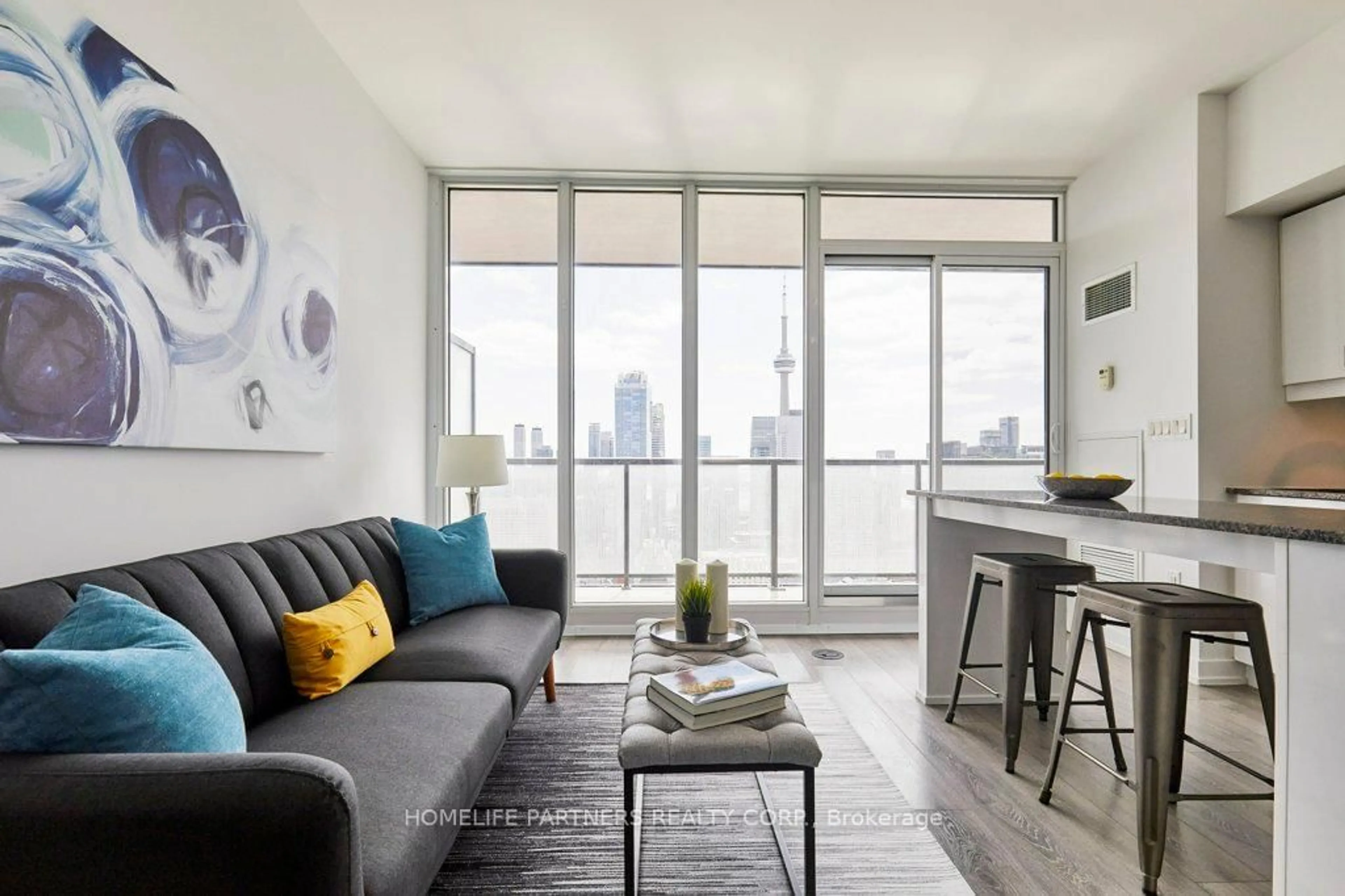 Living room with furniture, unknown for 426 University Ave #P306, Toronto Ontario M5G 1S9