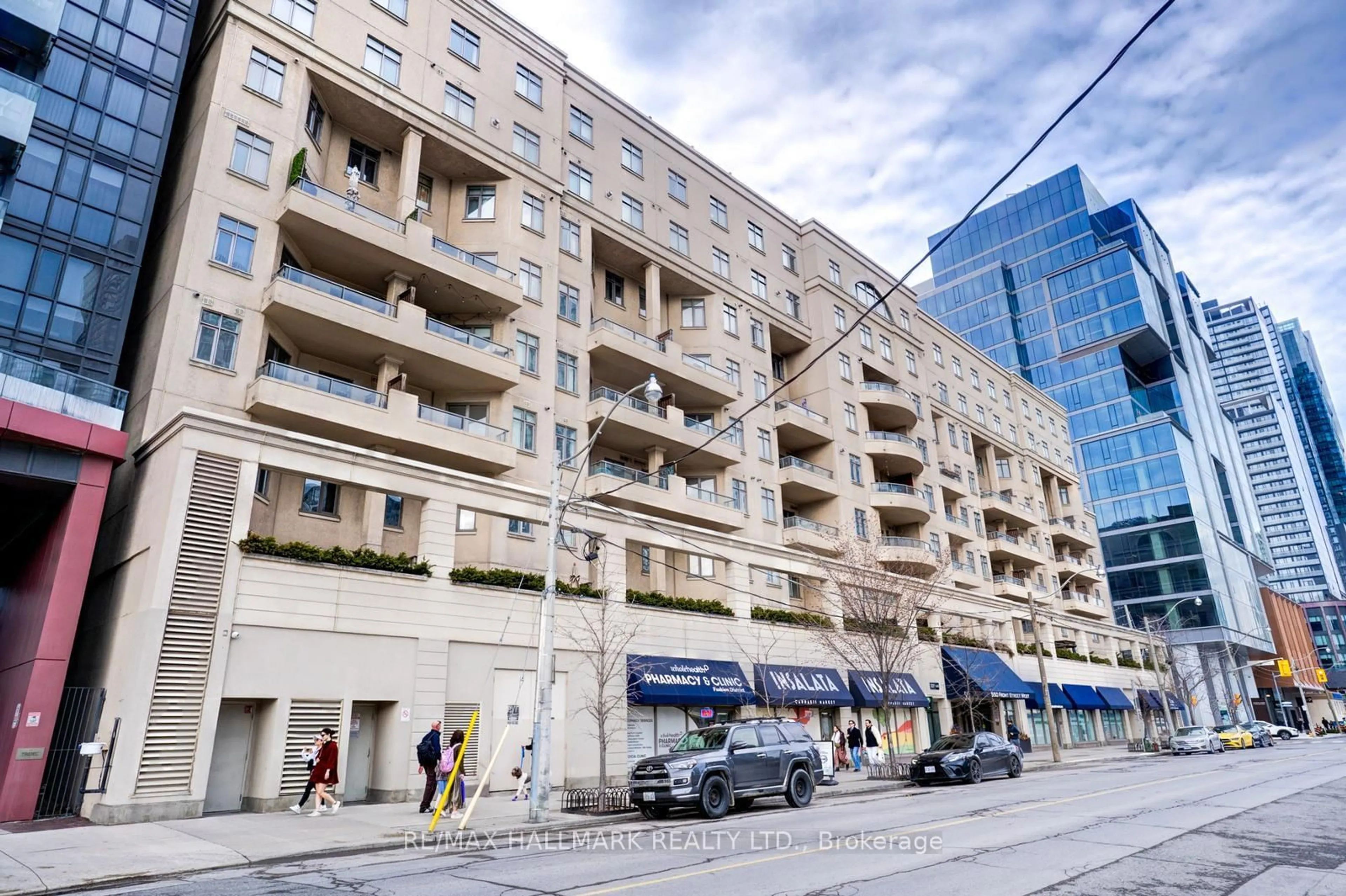 Unknown for 550 Front St #433, Toronto Ontario M5V 3N5