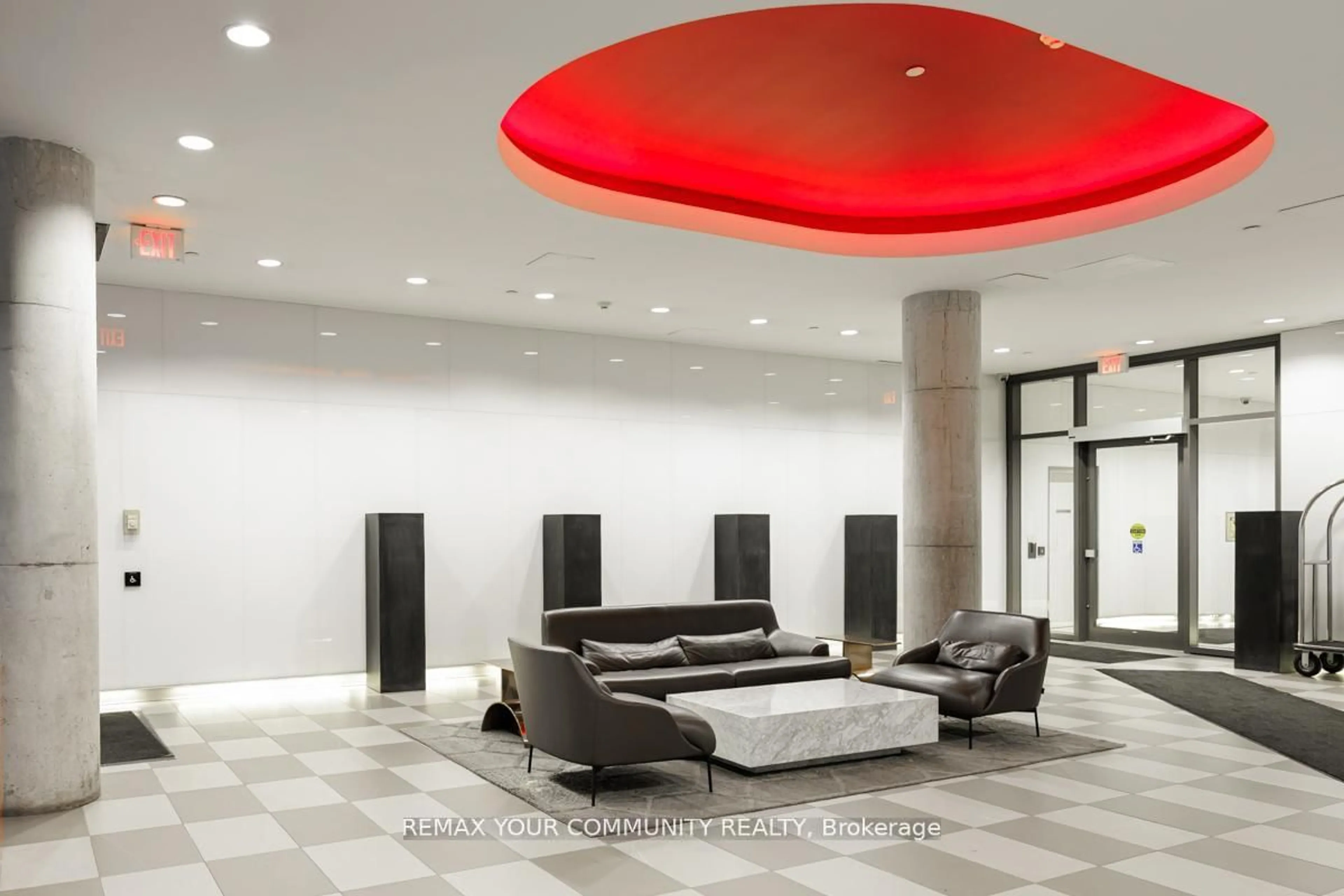 Lobby for 560 King St #703, Toronto Ontario M5V 1M3