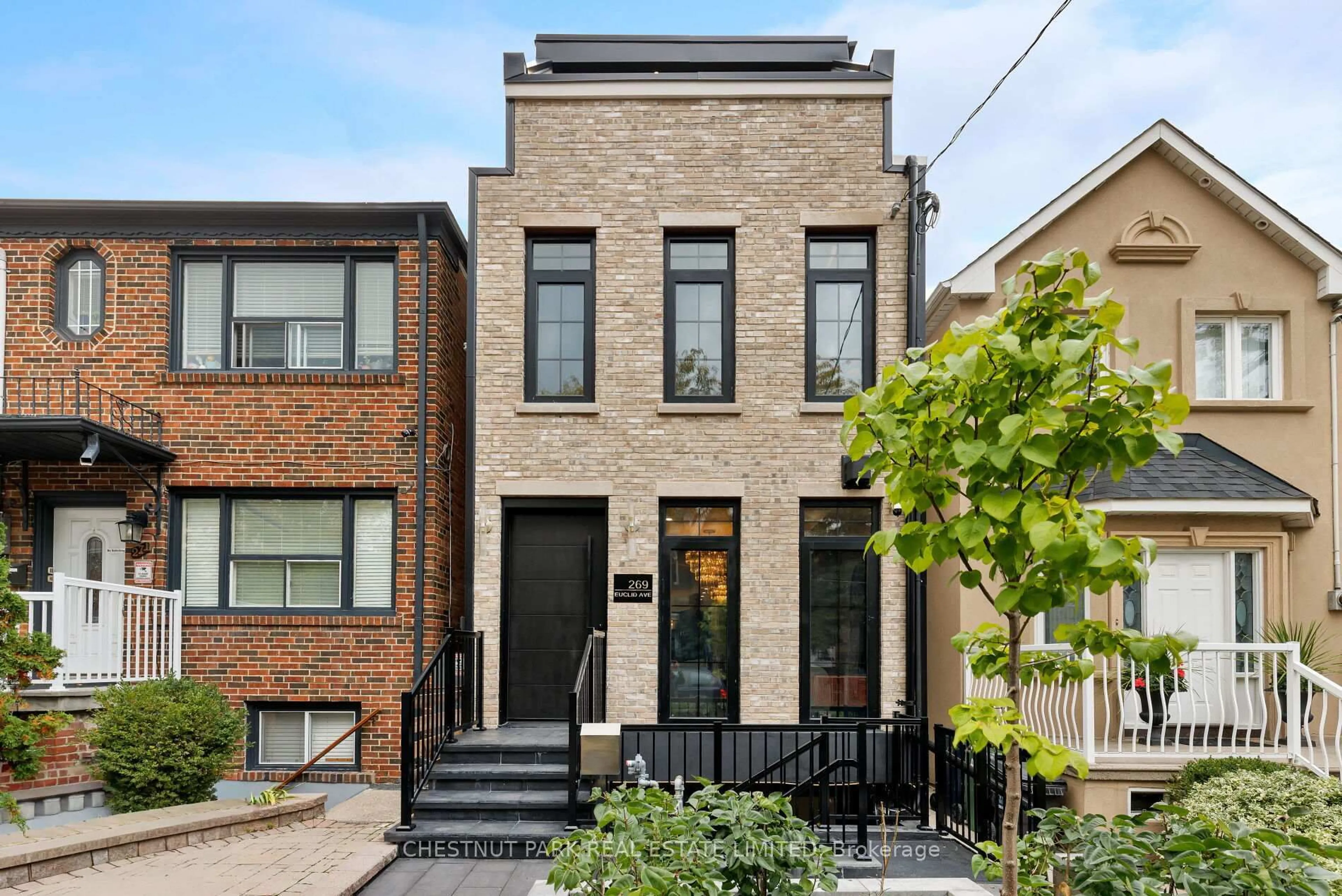 Home with brick exterior material, street for 269 Euclid Ave, Toronto Ontario M6J 2K1