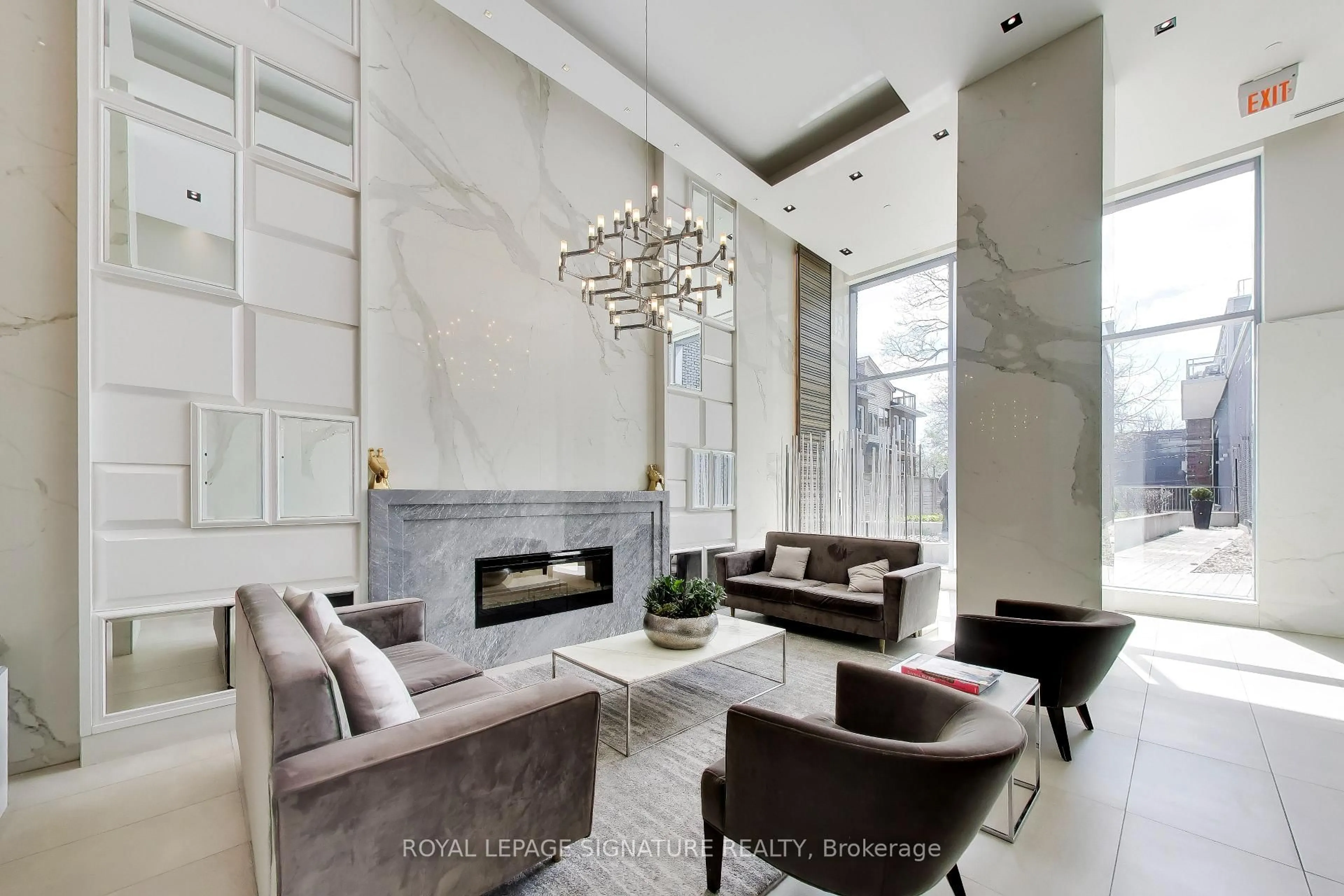 Lobby for 501 St Clair Ave #501, Toronto Ontario M5P 0A2