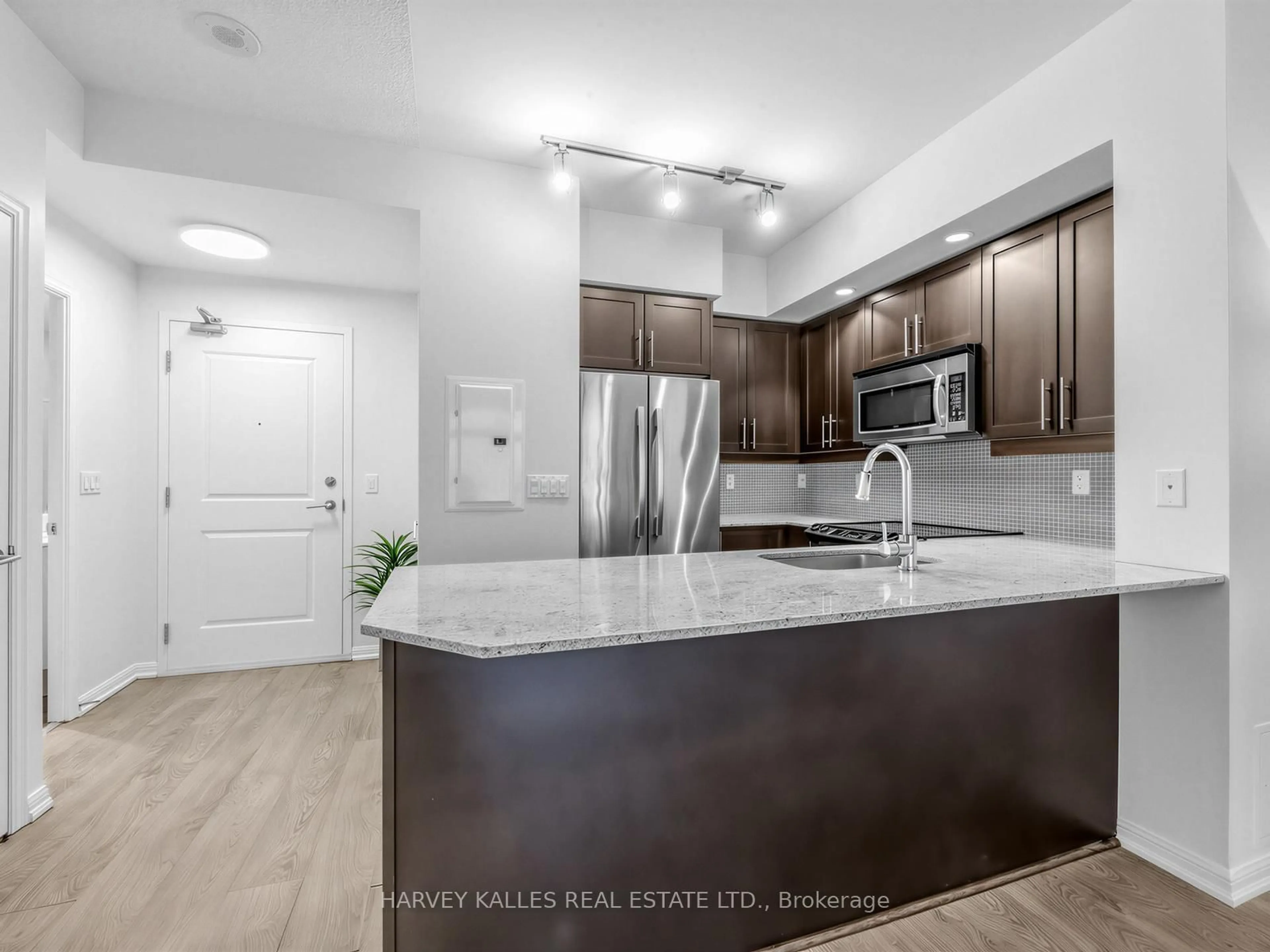 Open concept kitchen, unknown for 65 East Liberty St #308, Toronto Ontario M6K 3R2