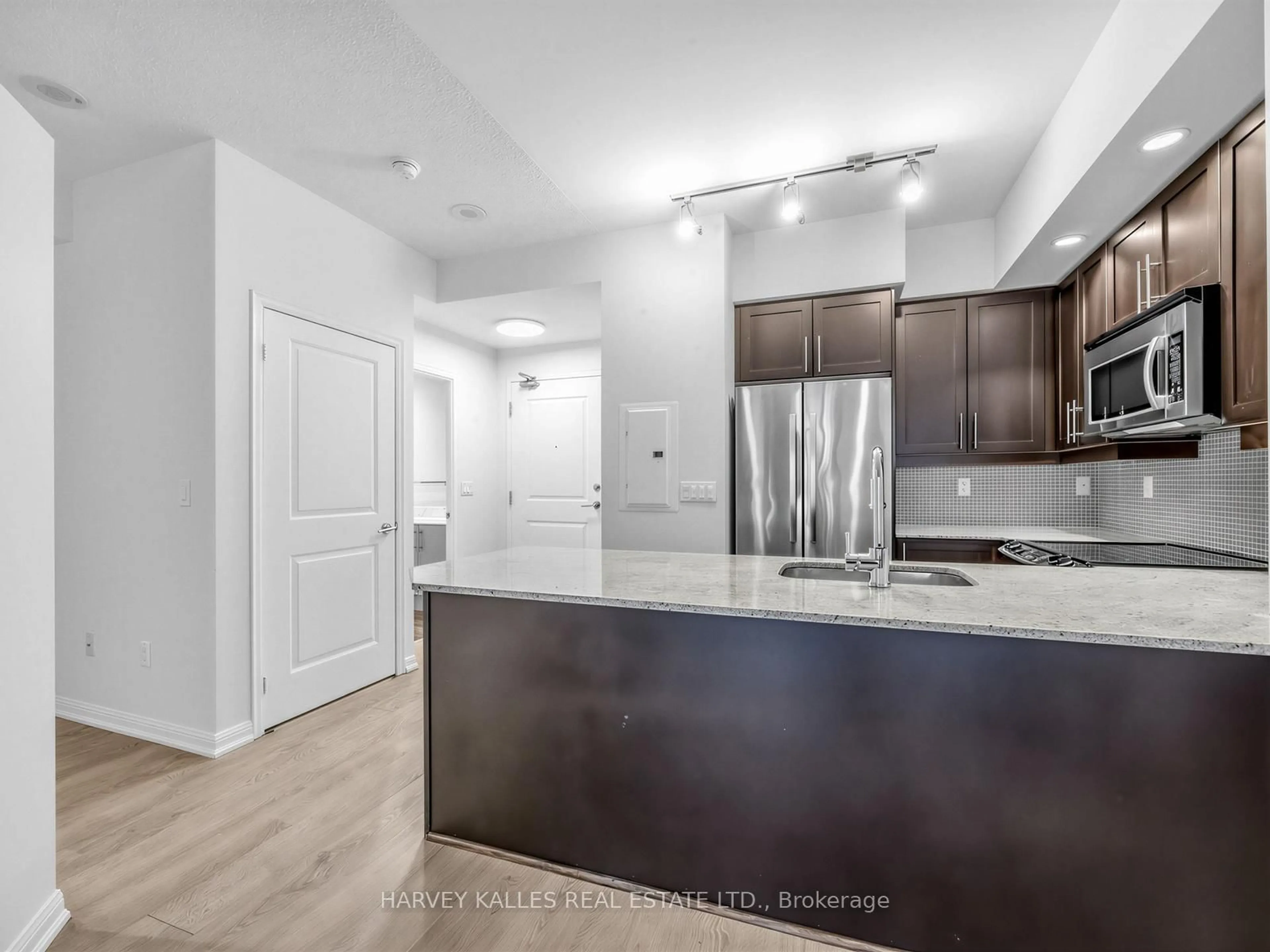 Open concept kitchen, unknown for 65 East Liberty St #308, Toronto Ontario M6K 3R2