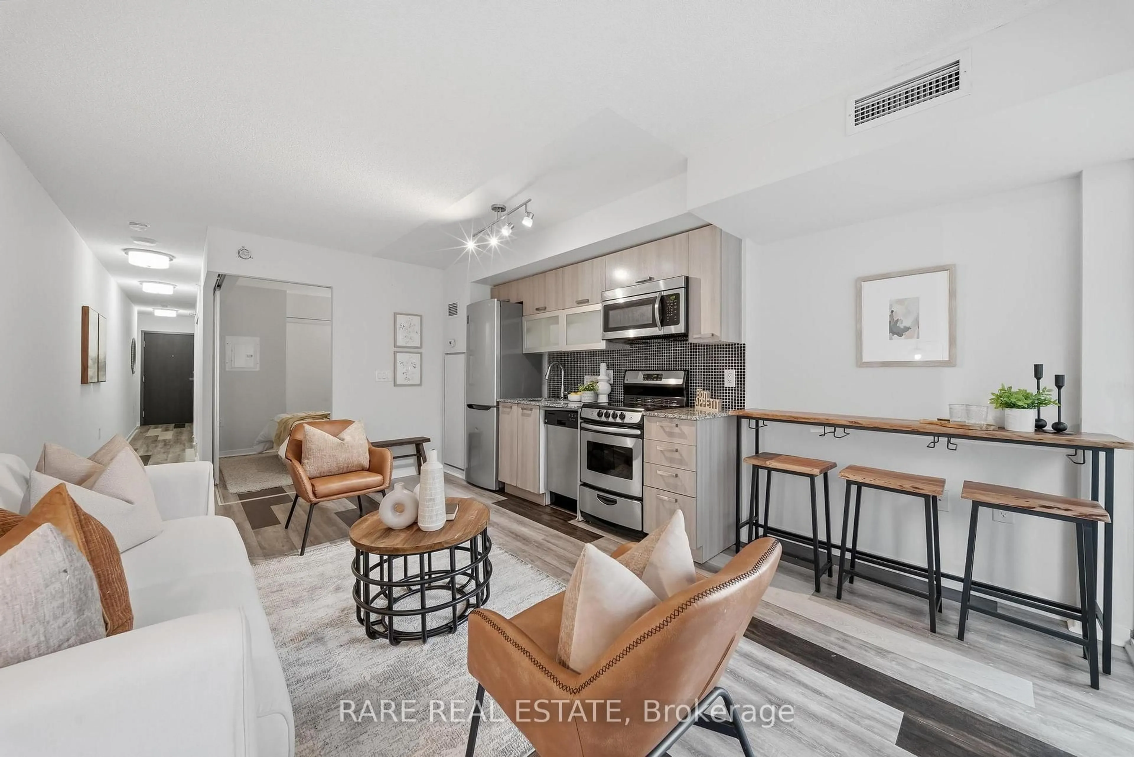 Open concept kitchen, unknown for 36 Lisgar St #518 W, Toronto Ontario M6J 3G2