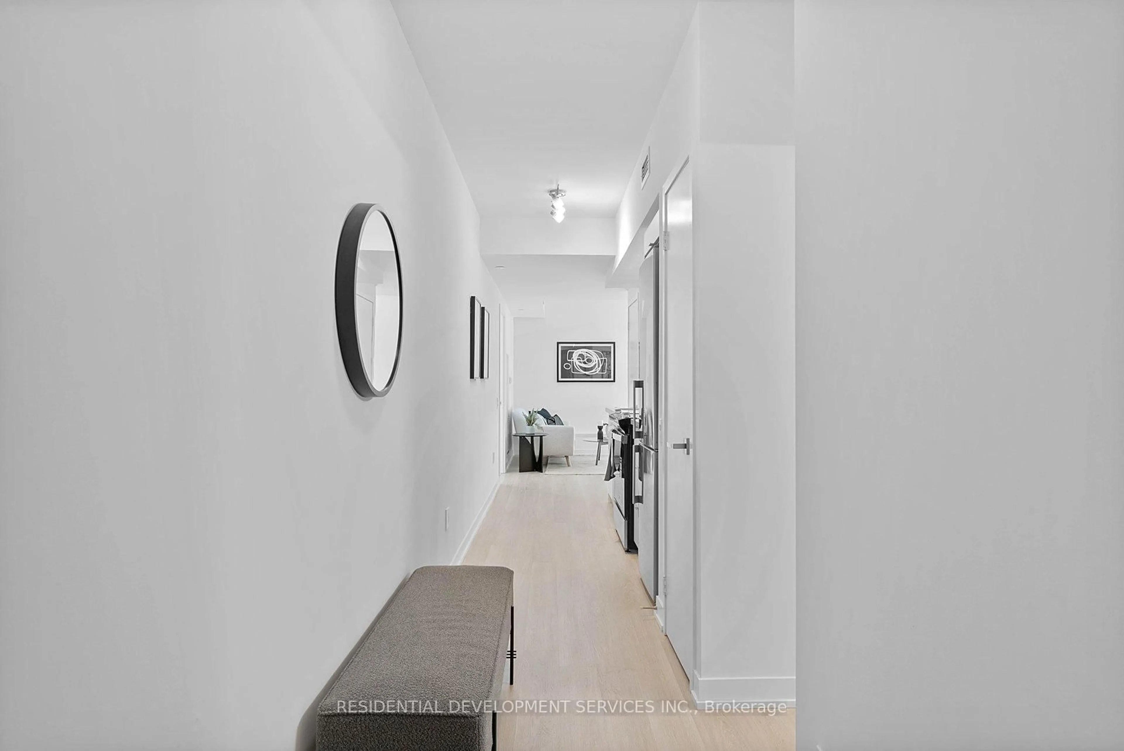 Indoor entryway for 500 Wilson Ave #303, Toronto Ontario M3H 5Y9