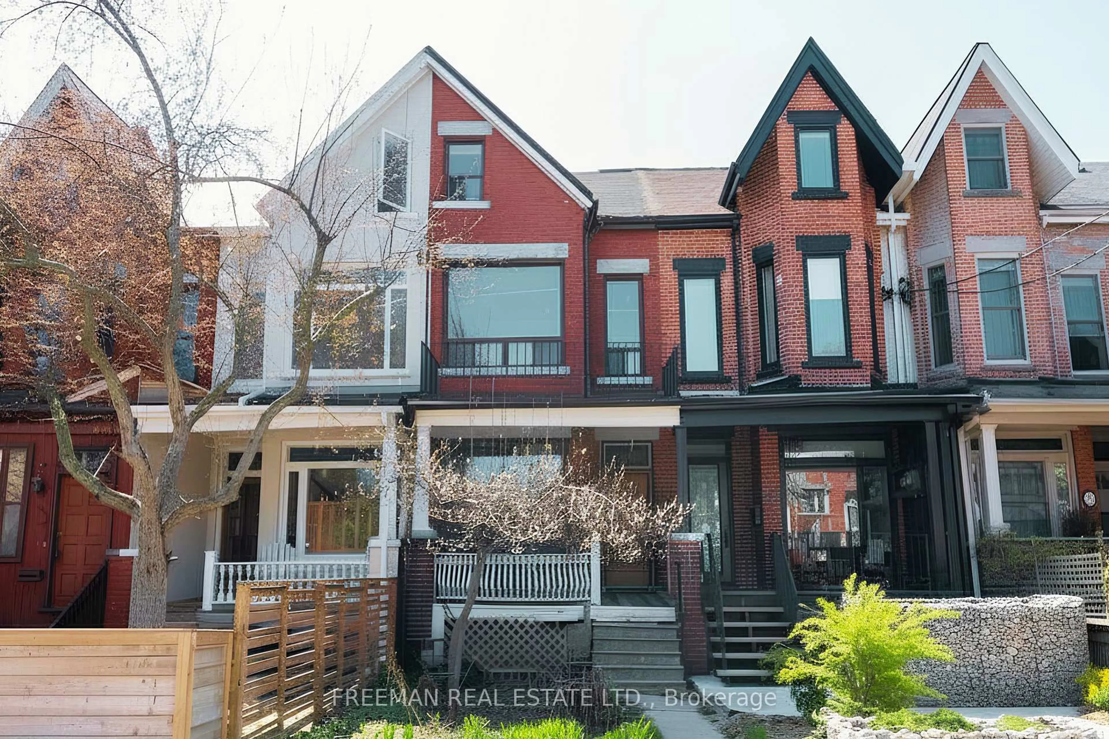Home with brick exterior material, street for 116 Brunswick Ave, Toronto Ontario M5S 2M2