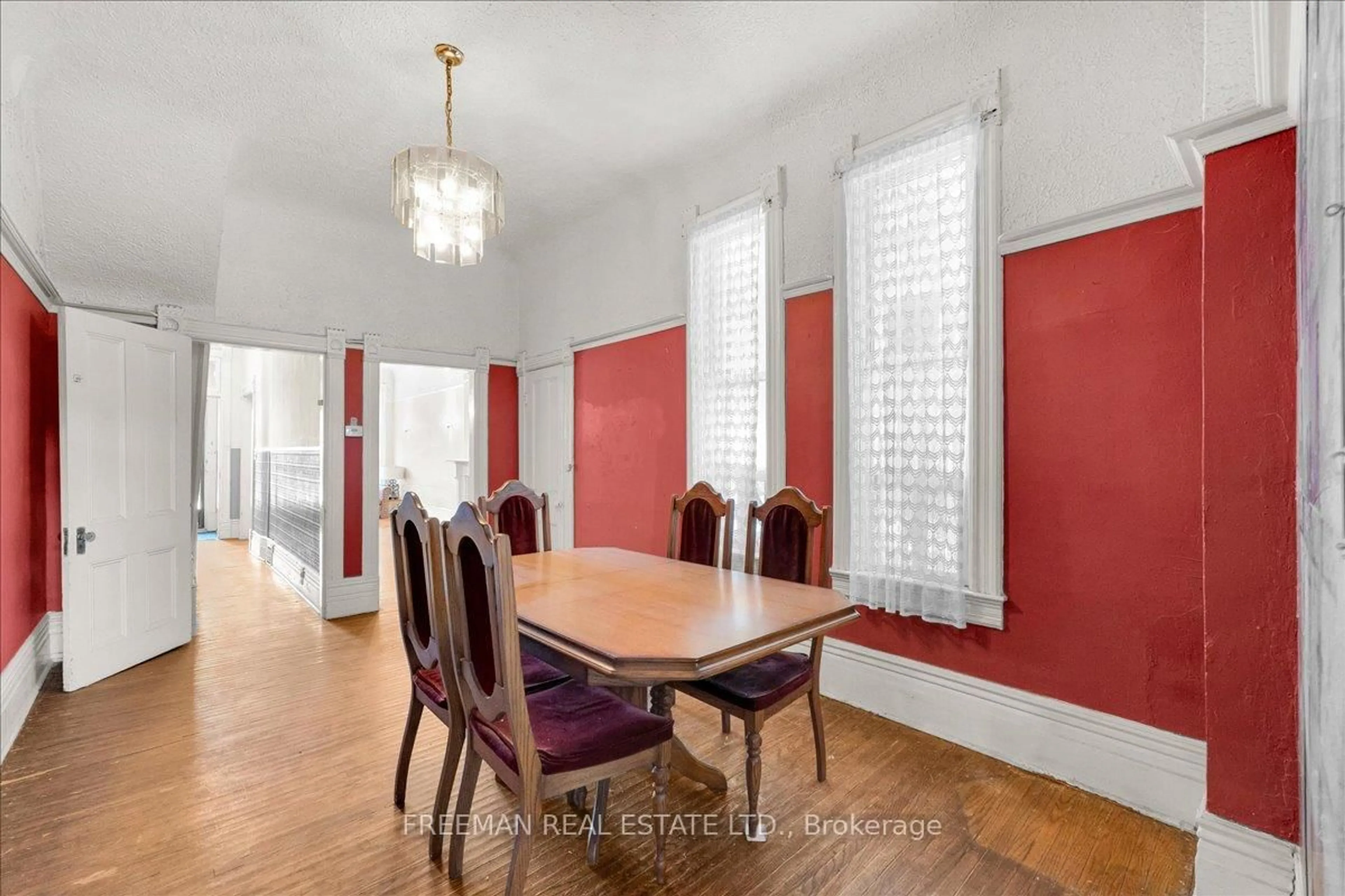 Dining room, unknown for 116 Brunswick Ave, Toronto Ontario M5S 2M2