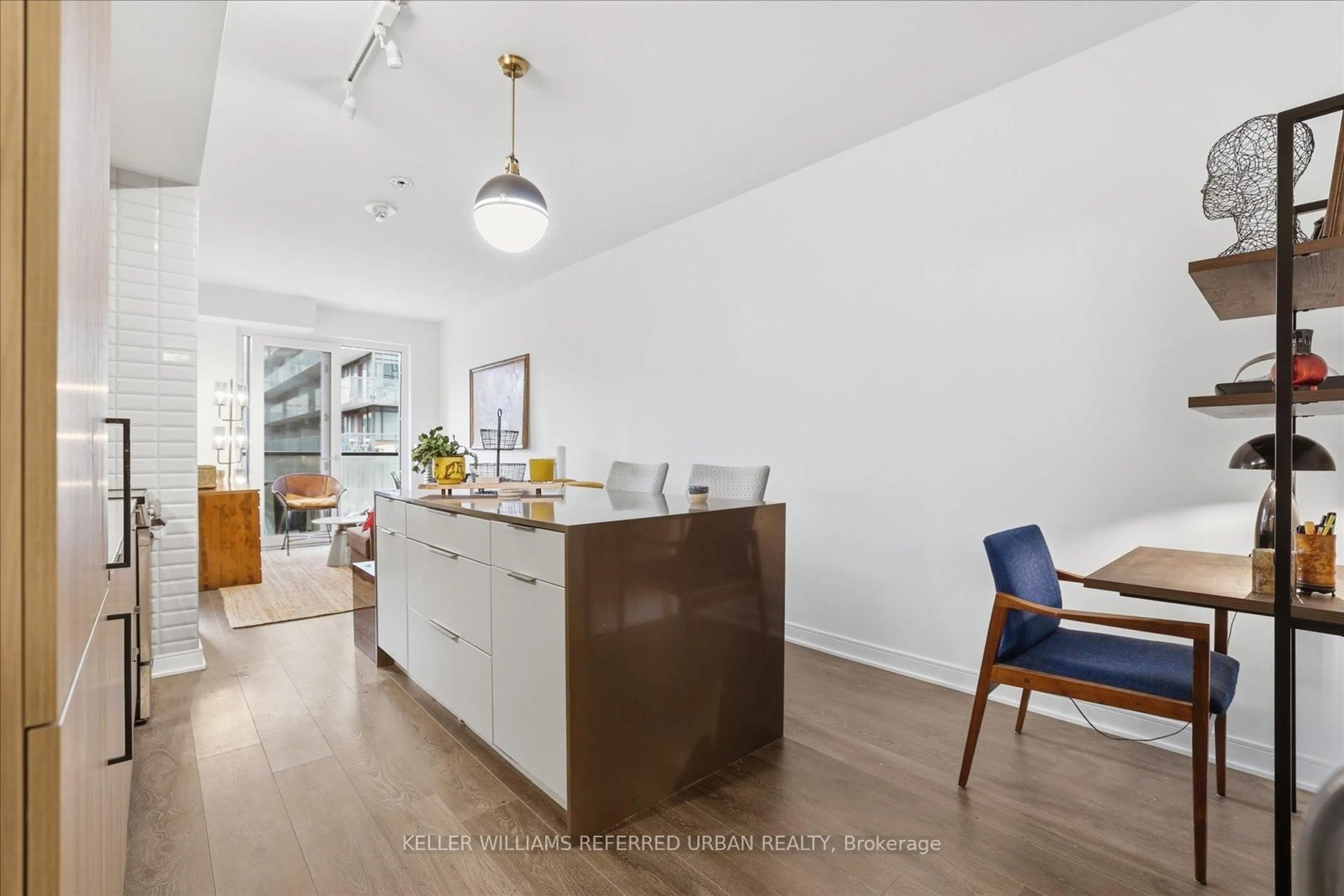 Open concept kitchen, unknown for 35 Rolling Mills Rd #N467, Toronto Ontario M5A 0V6