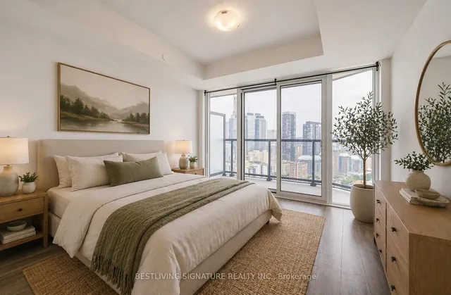 159 Wellesley St #3201, Toronto 5