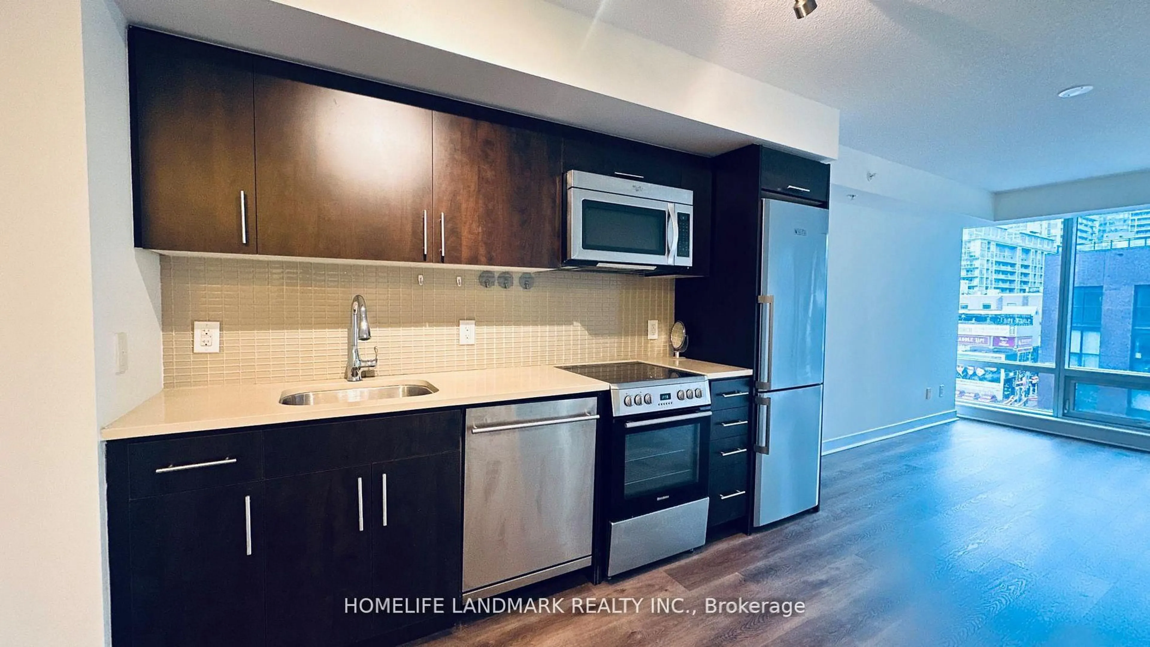 Unknown for 295 Adelaide St #605, Toronto Ontario M5V 0L4