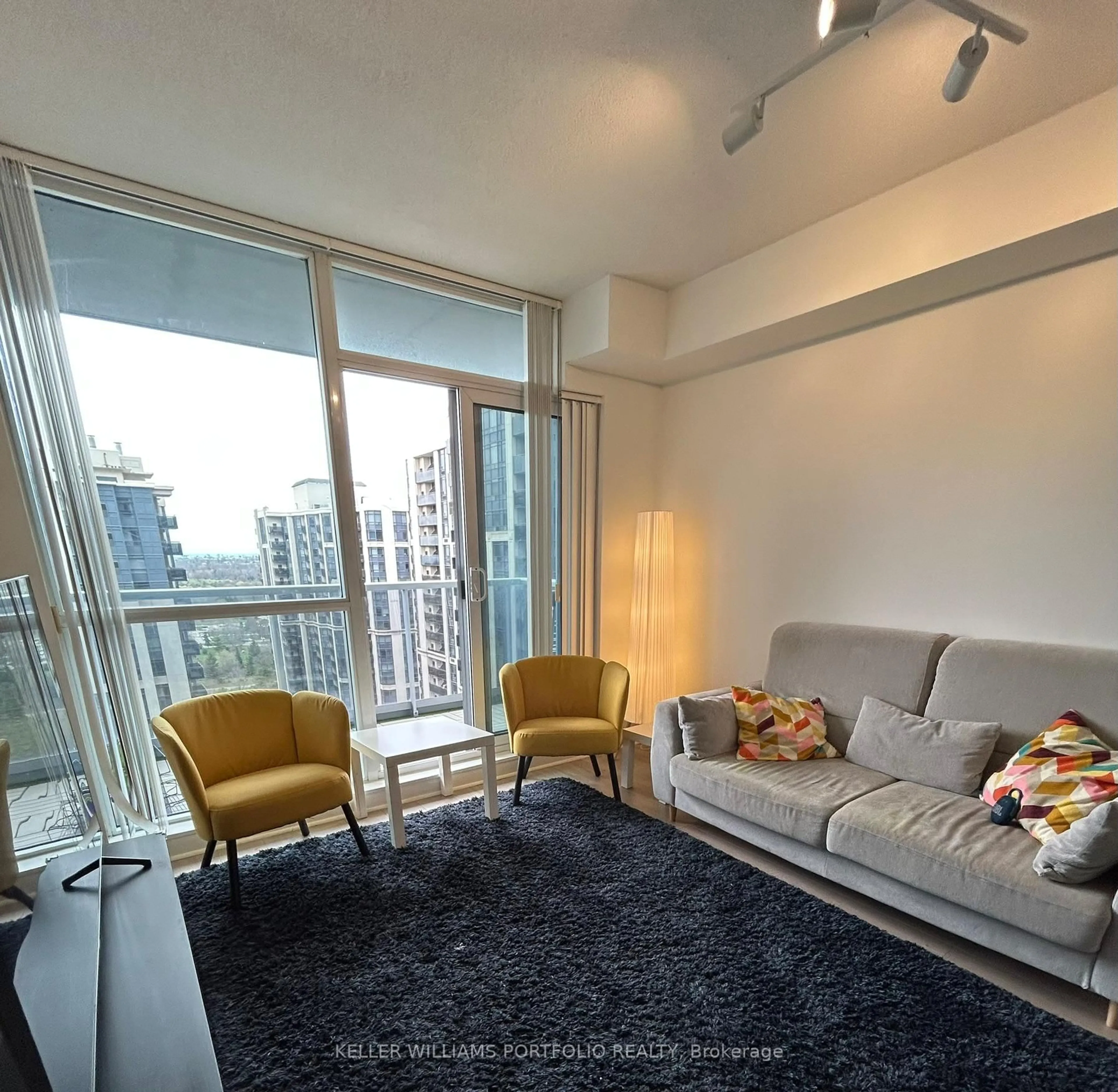 Living room with furniture, carpet floor for 4968 Yonge St #2801, Toronto Ontario M2N 7G9