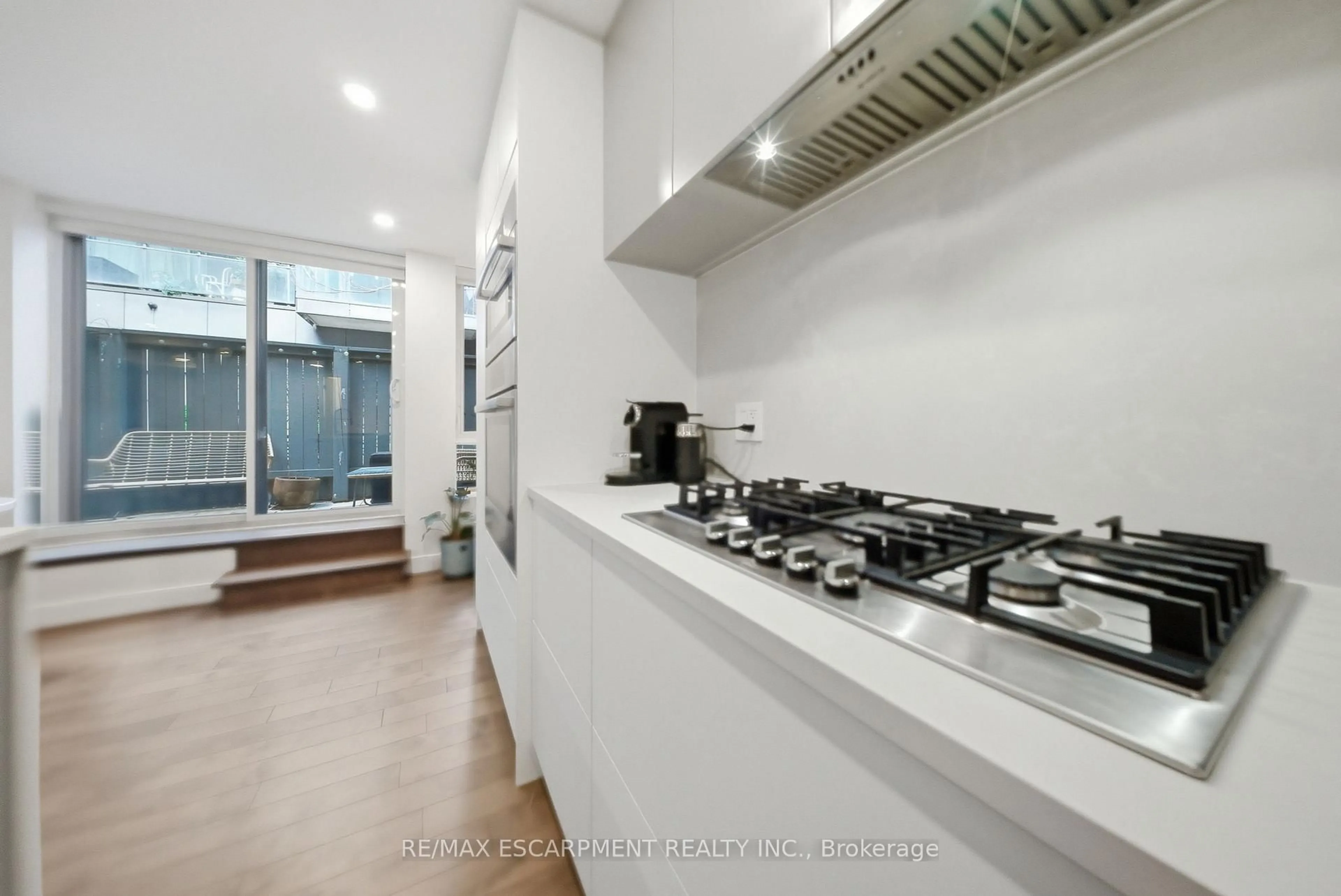 Unknown for 127 Queen St #TH1, Toronto Ontario M5C 1S3