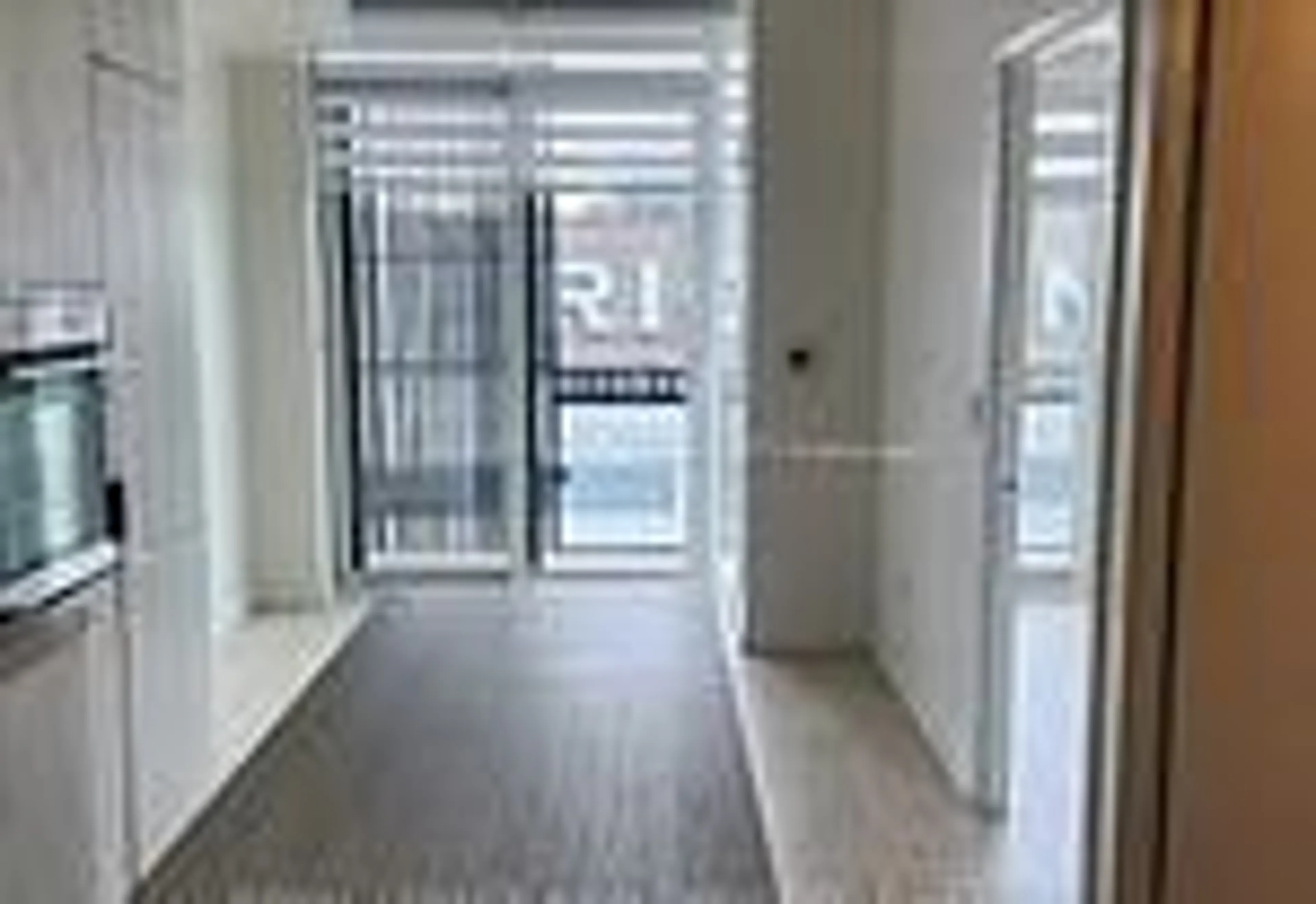 Indoor foyer for 8 Eglinton Ave #3604, Toronto Ontario M4P 0C1