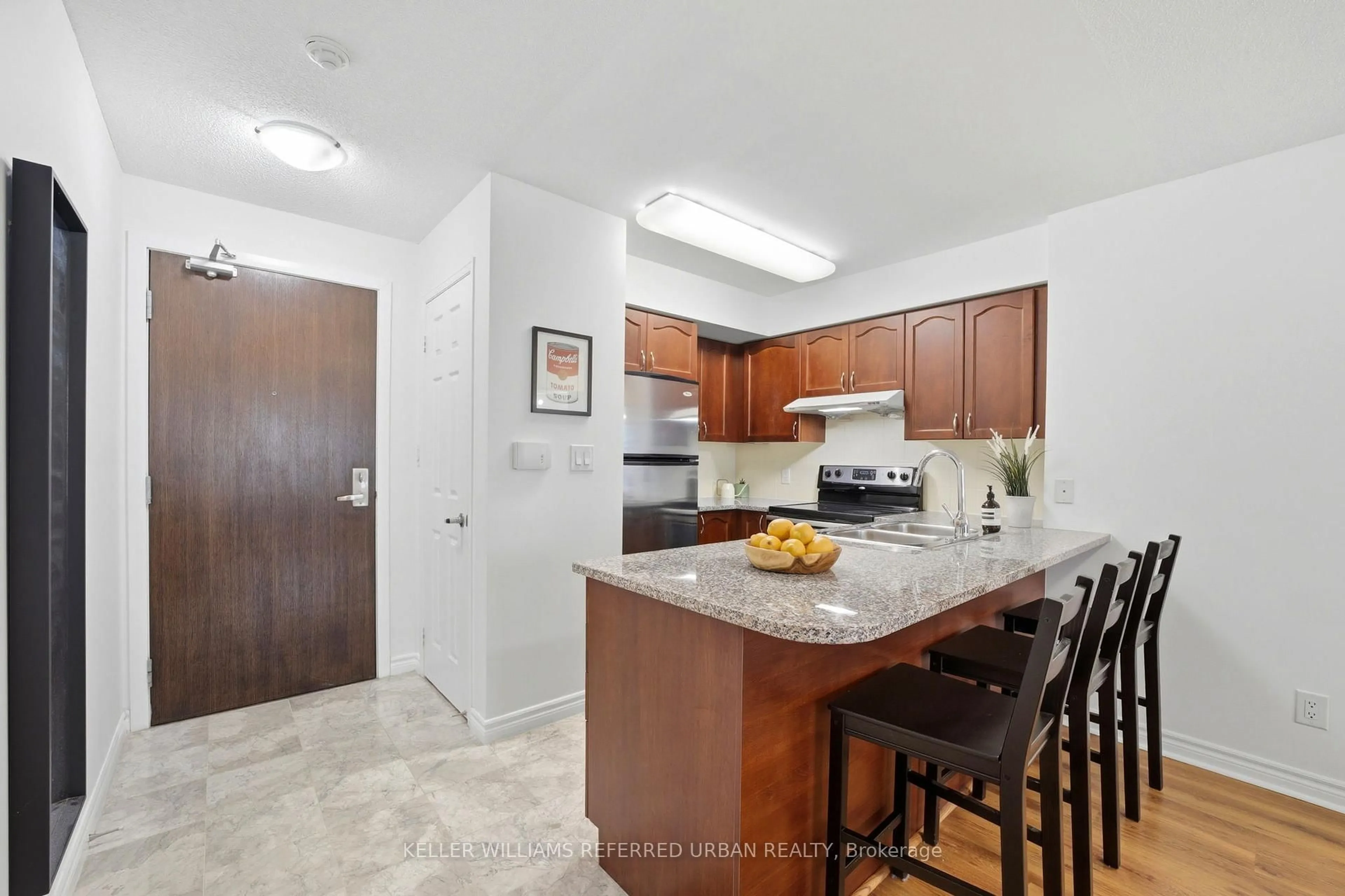 Standard kitchen, unknown for 35 Hollywood Ave #1616, Toronto Ontario M2N 0A9