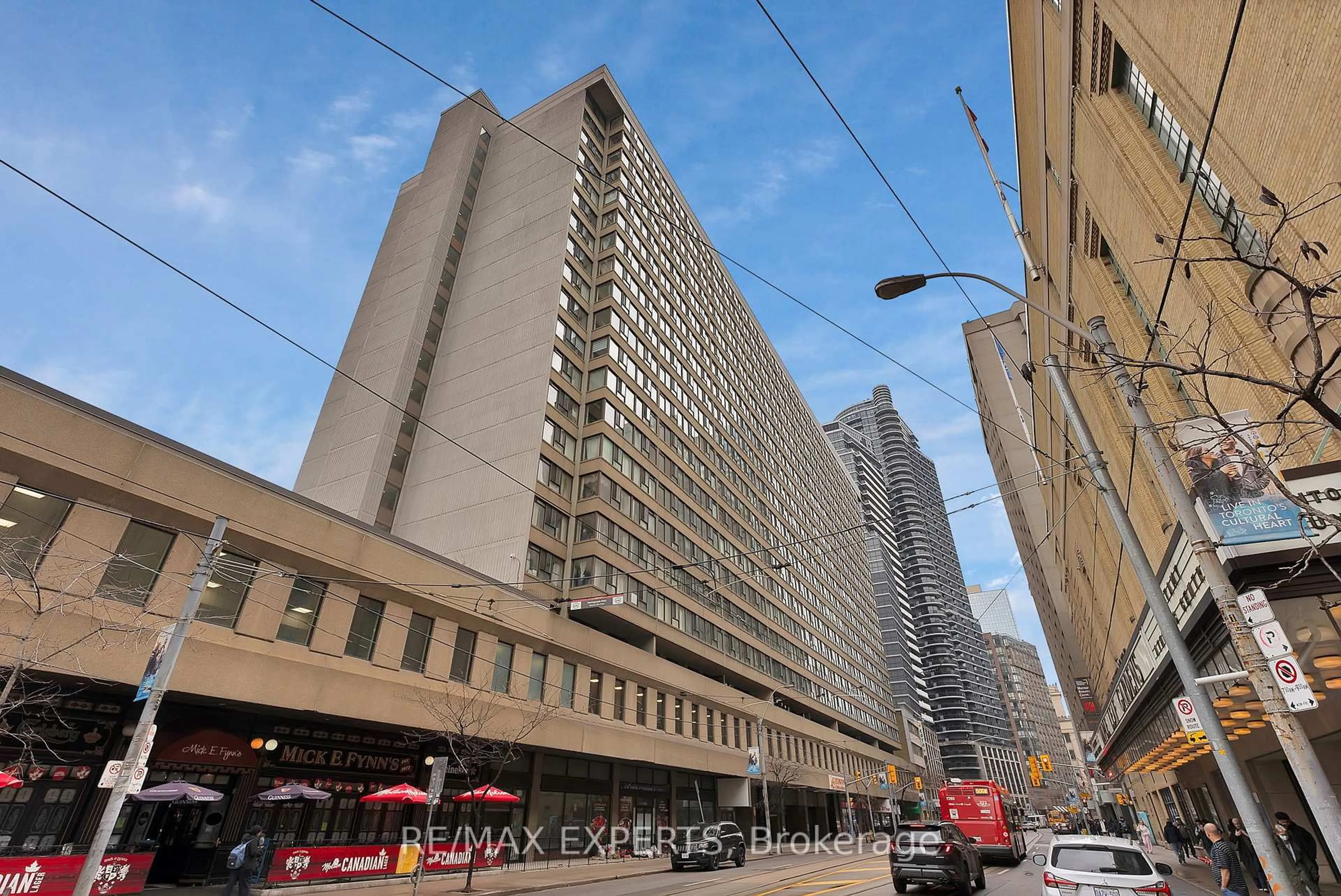 Unknown for 45 Carlton St #1114, Toronto Ontario M5B 2H9