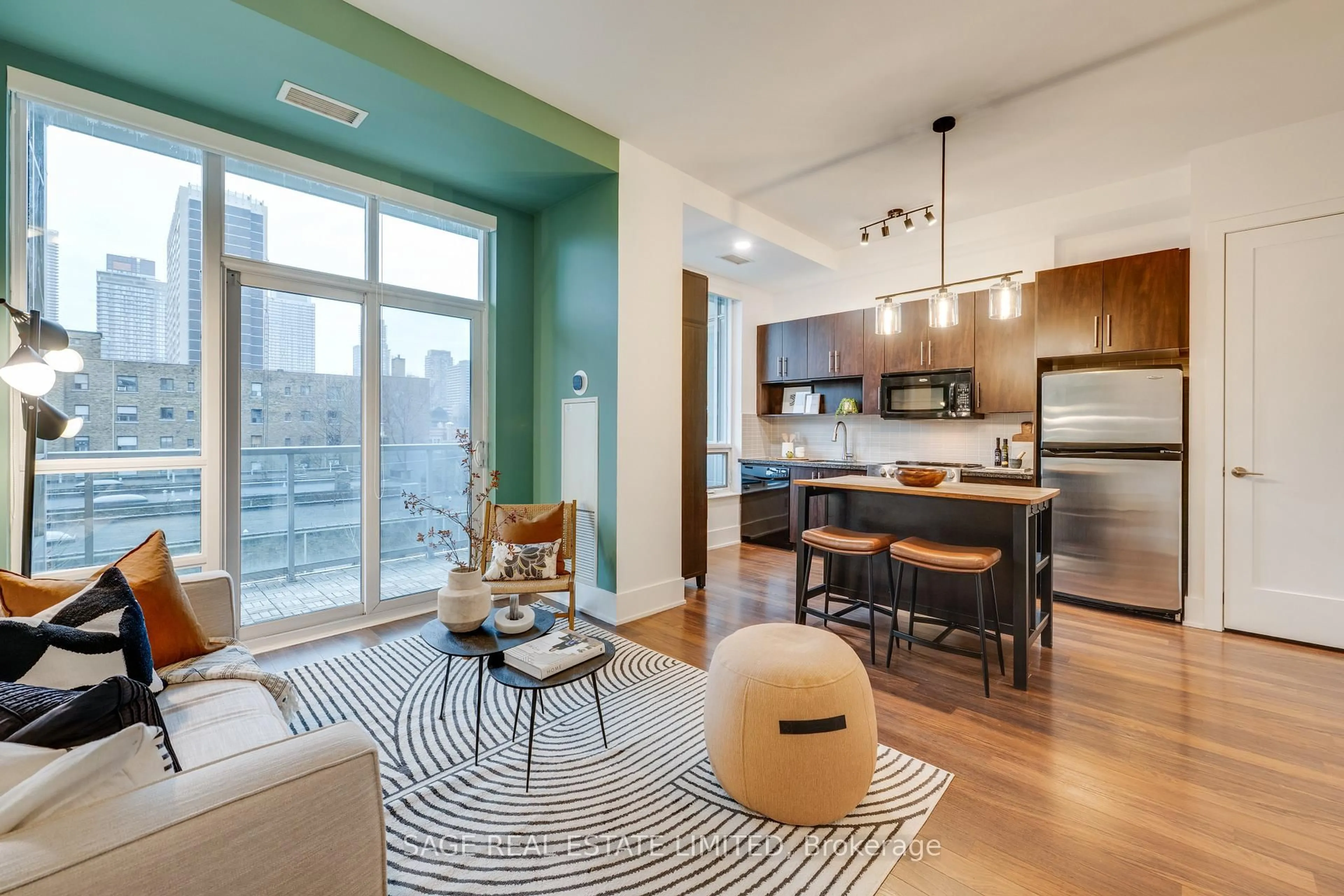 Open concept kitchen, unknown for 120 Homewood Ave #411, Toronto Ontario M4Y 2J3