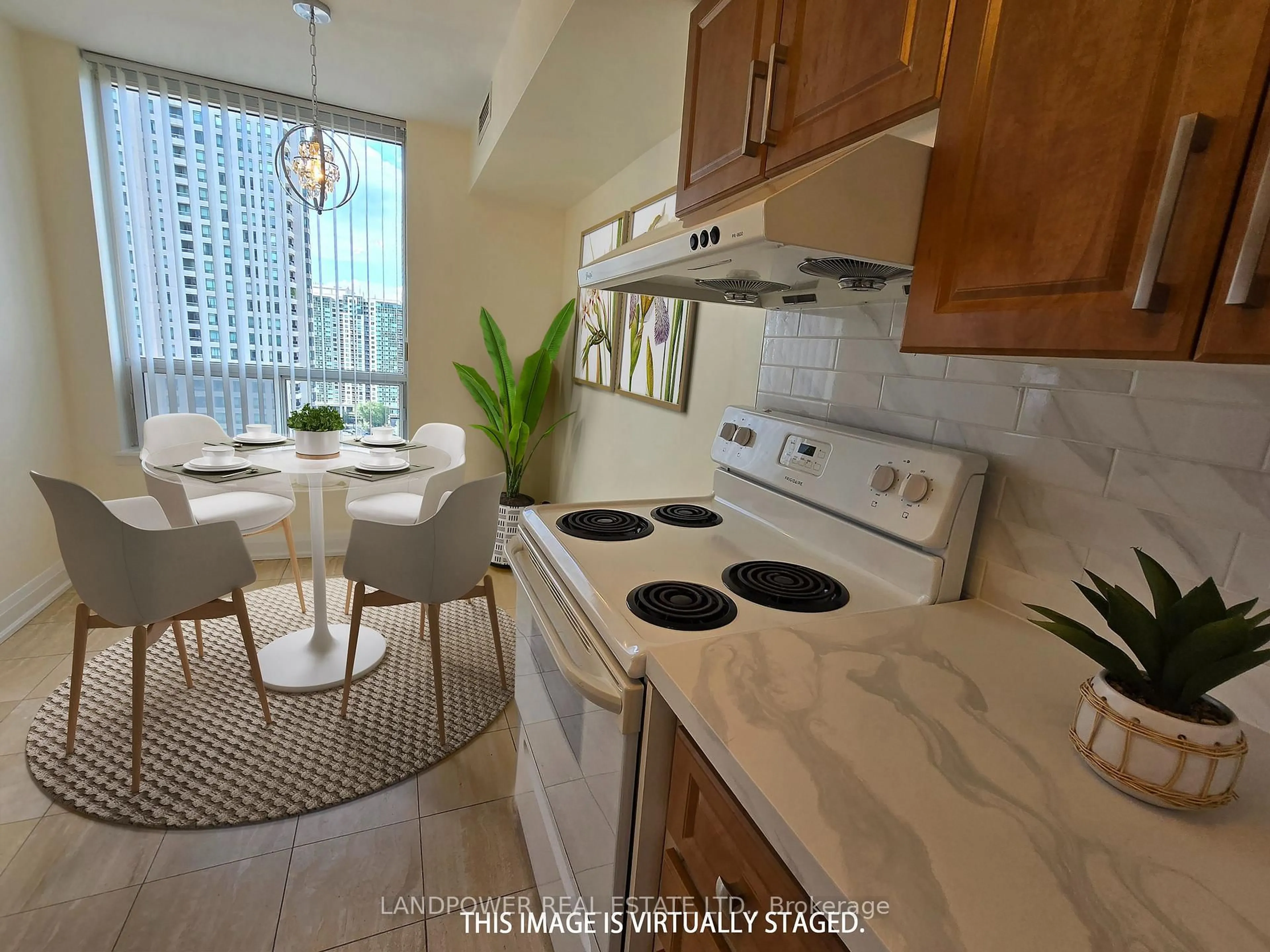 Standard kitchen, unknown for 18 Hillcrest Ave #2110, Toronto Ontario M2N 6T5